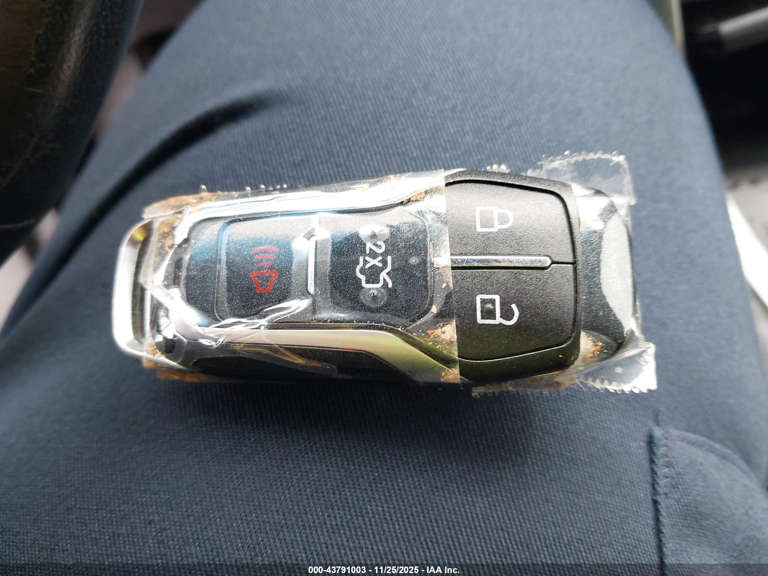 FORD EDGE image 11