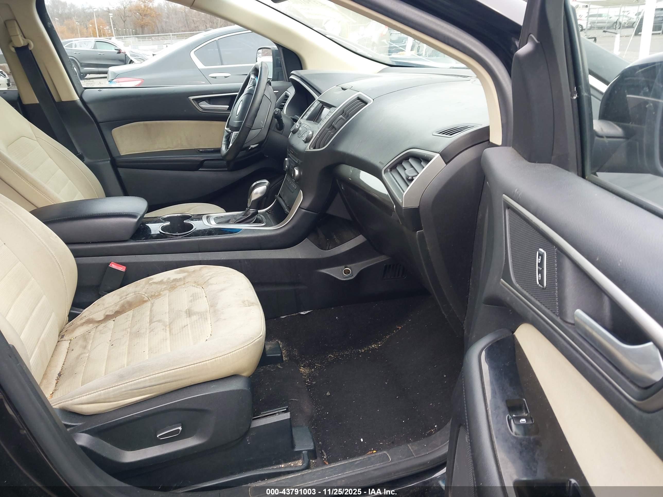 FORD EDGE image 5