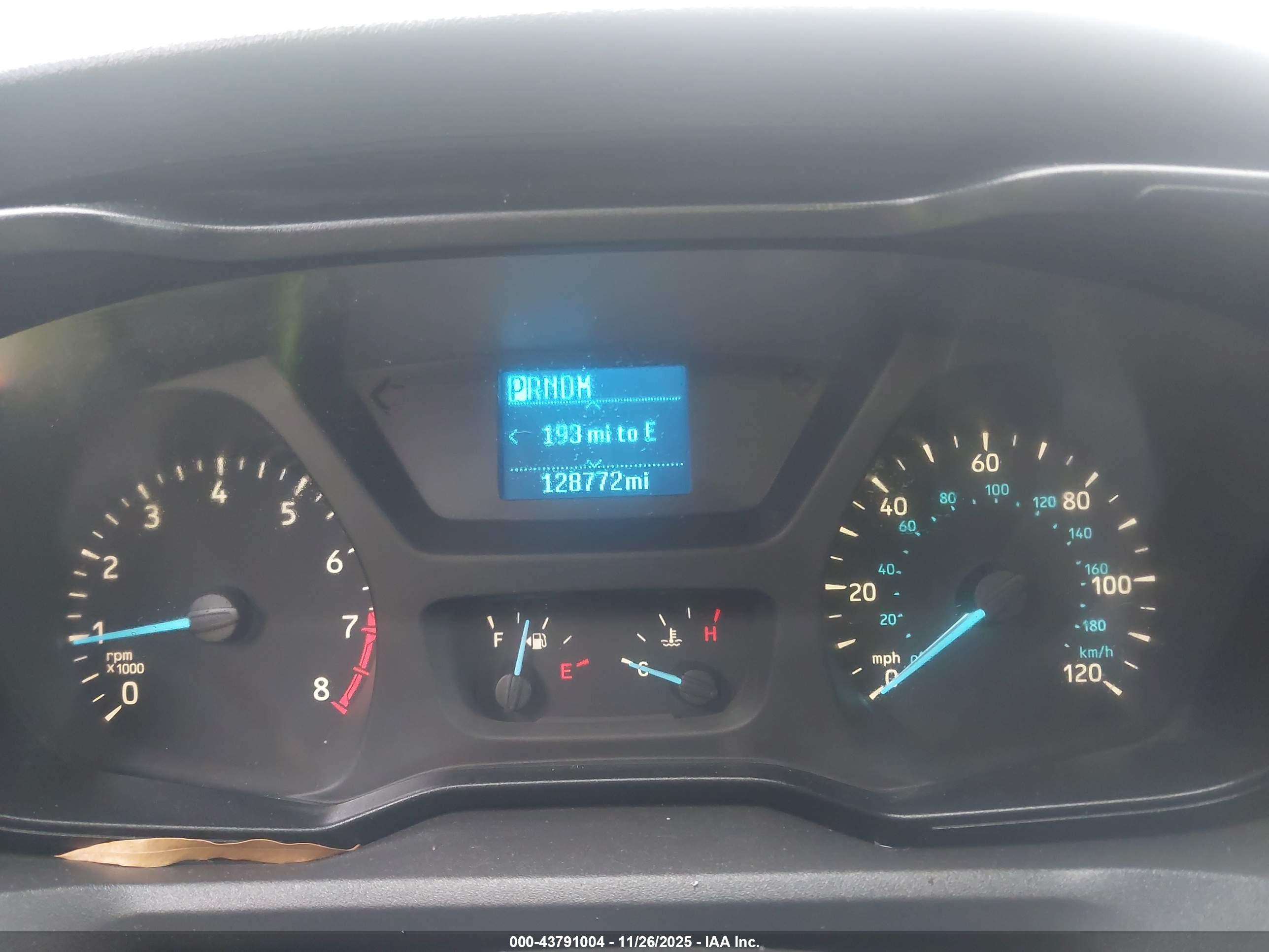 FORD TRANSIT-350 image 7