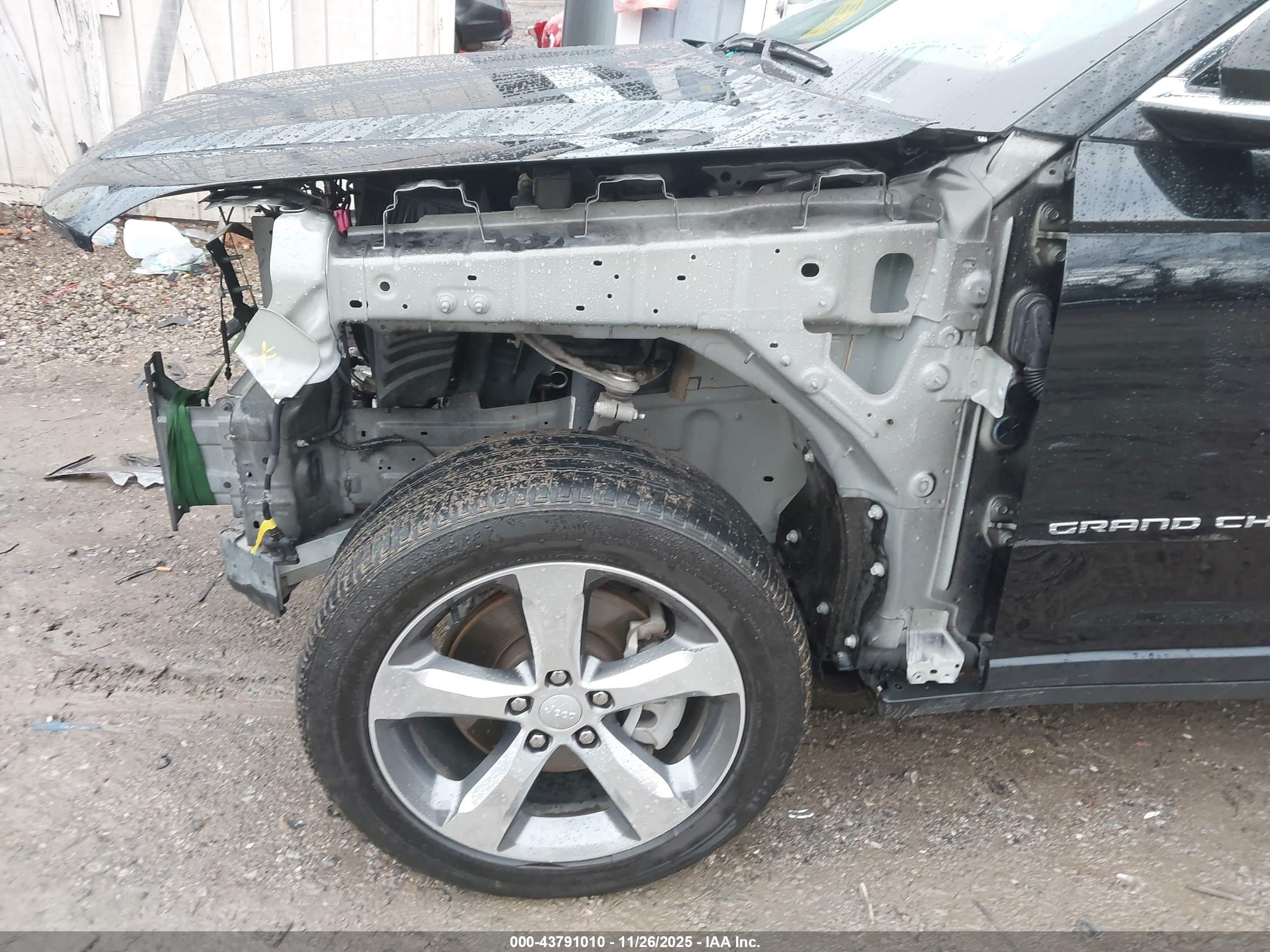 JEEP GRAND image 6