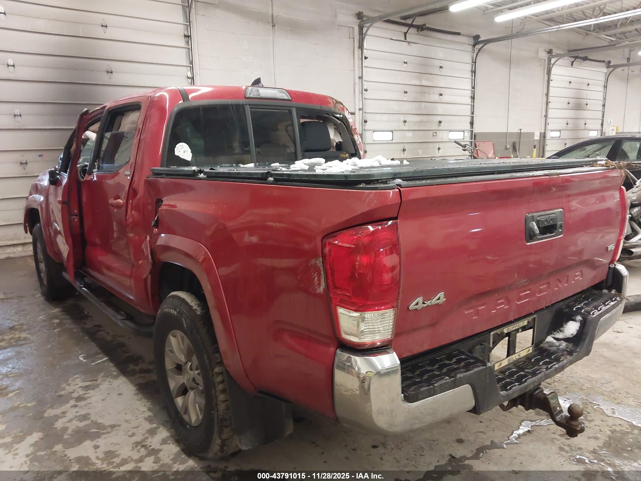TOYOTA TACOMA image 3