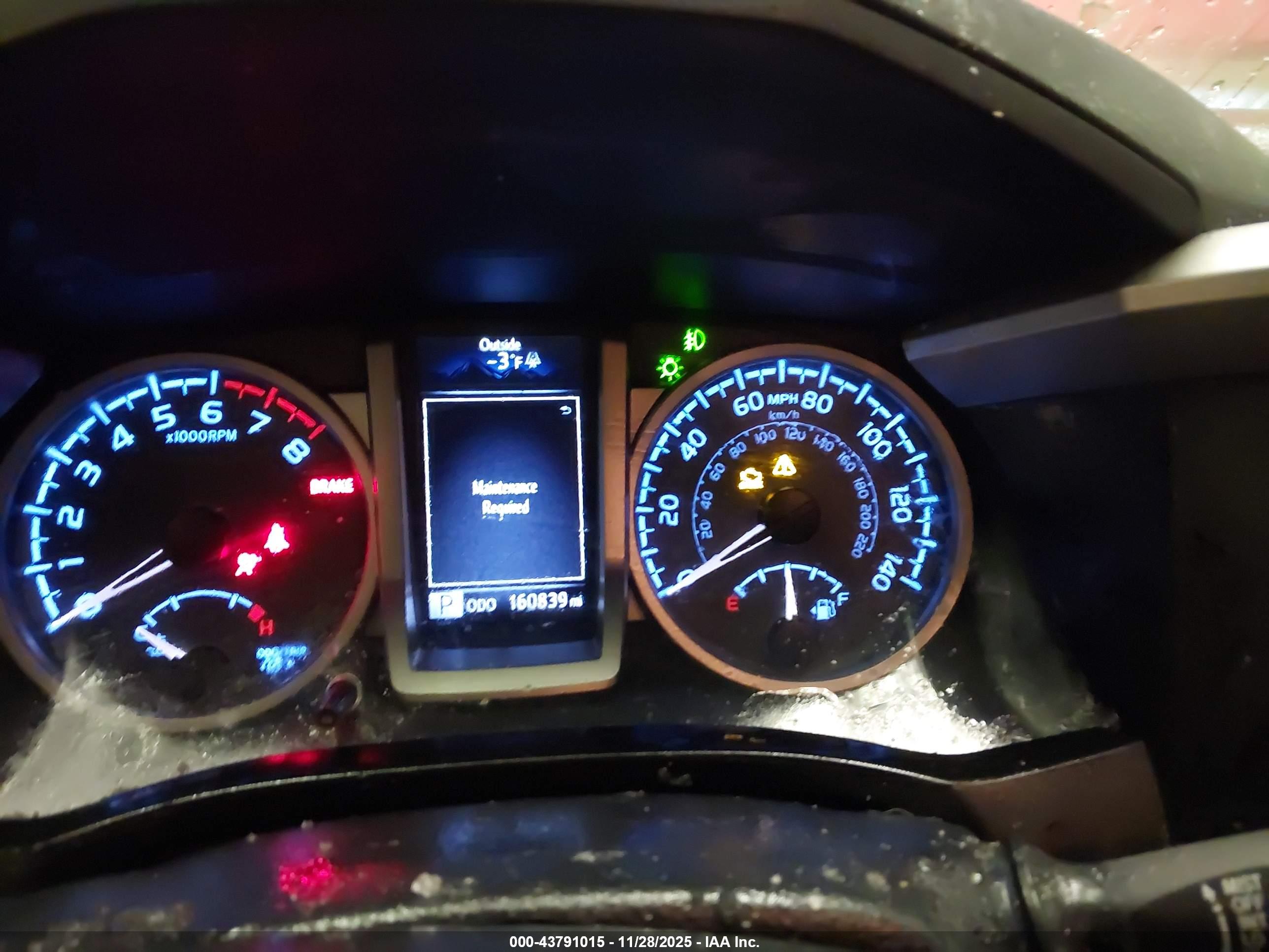 TOYOTA TACOMA image 7