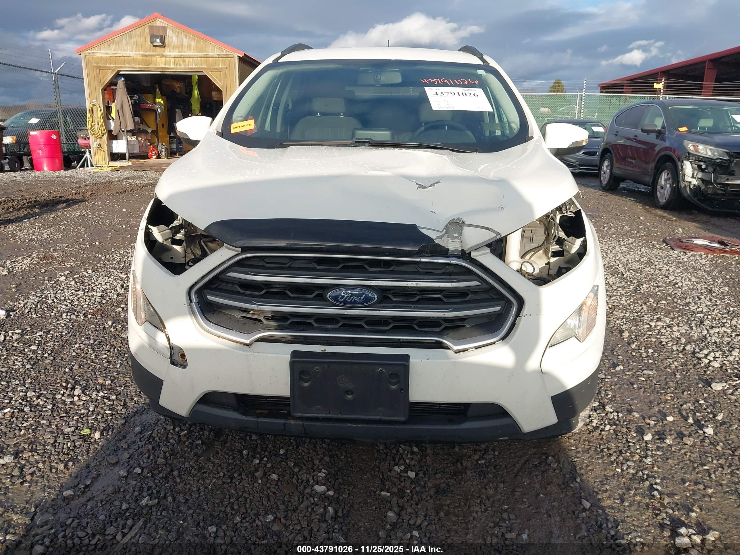 FORD ECOSPORT image 6