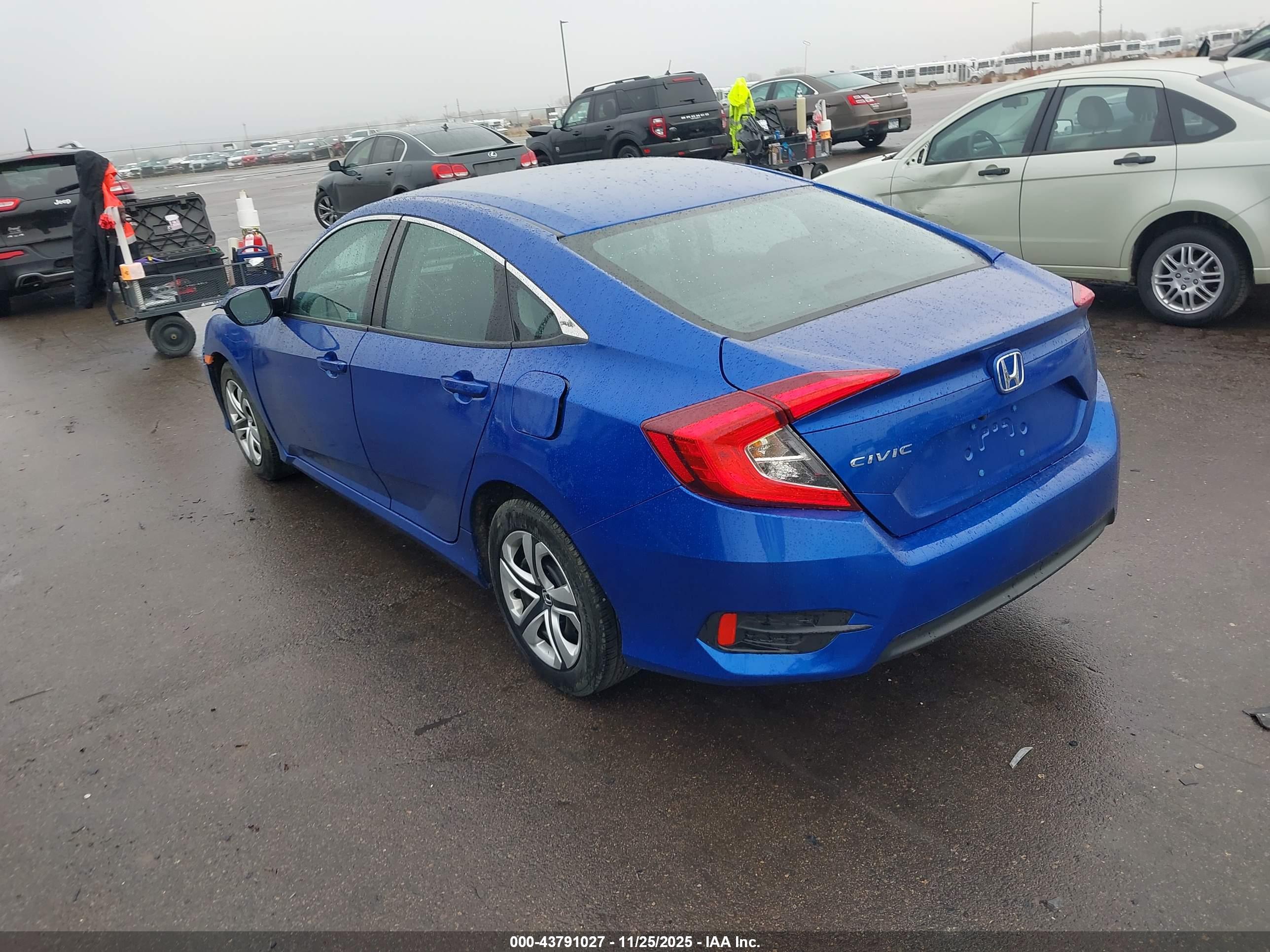 HONDA CIVIC image 3