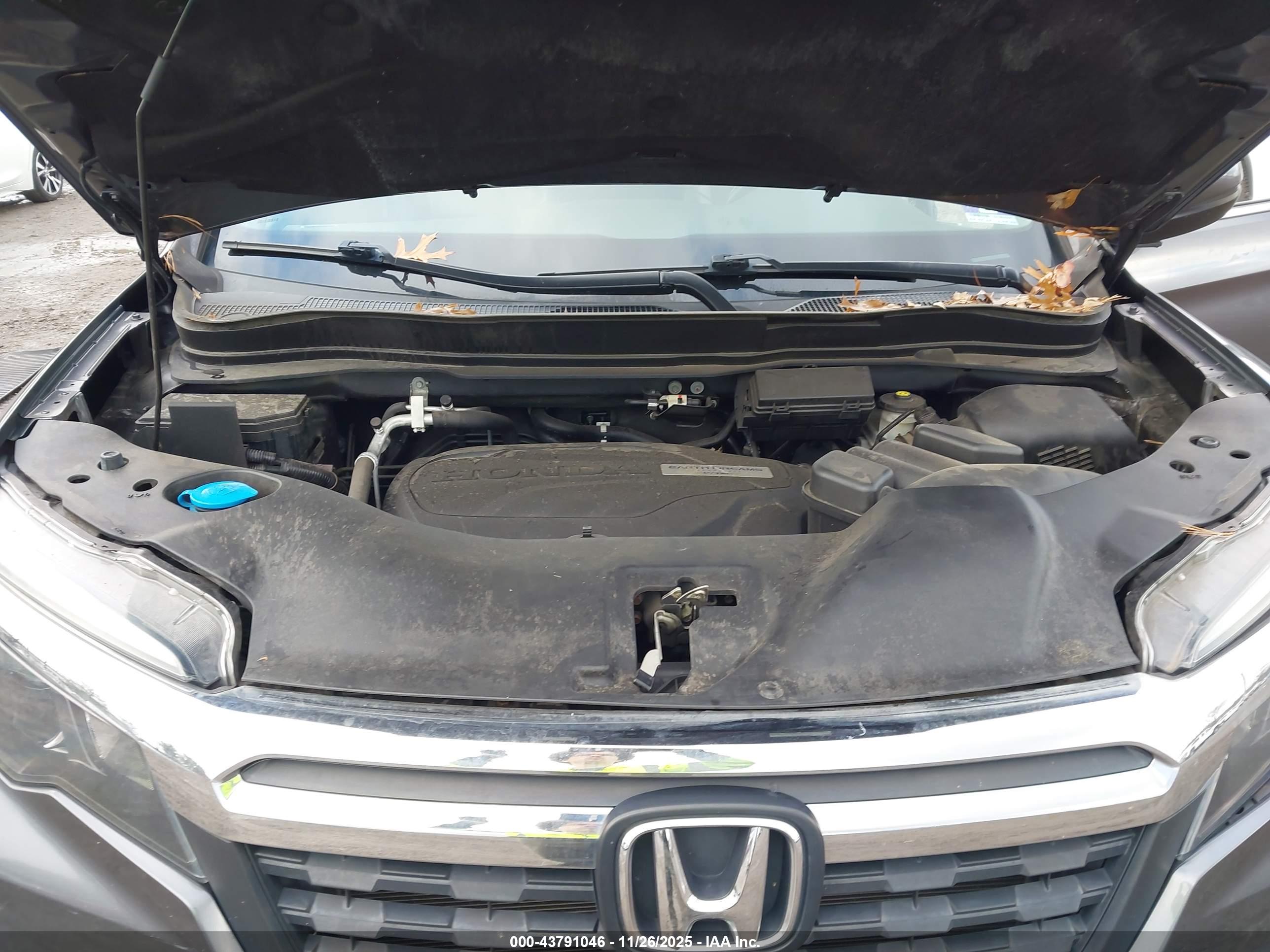 HONDA RIDGELINE image 10