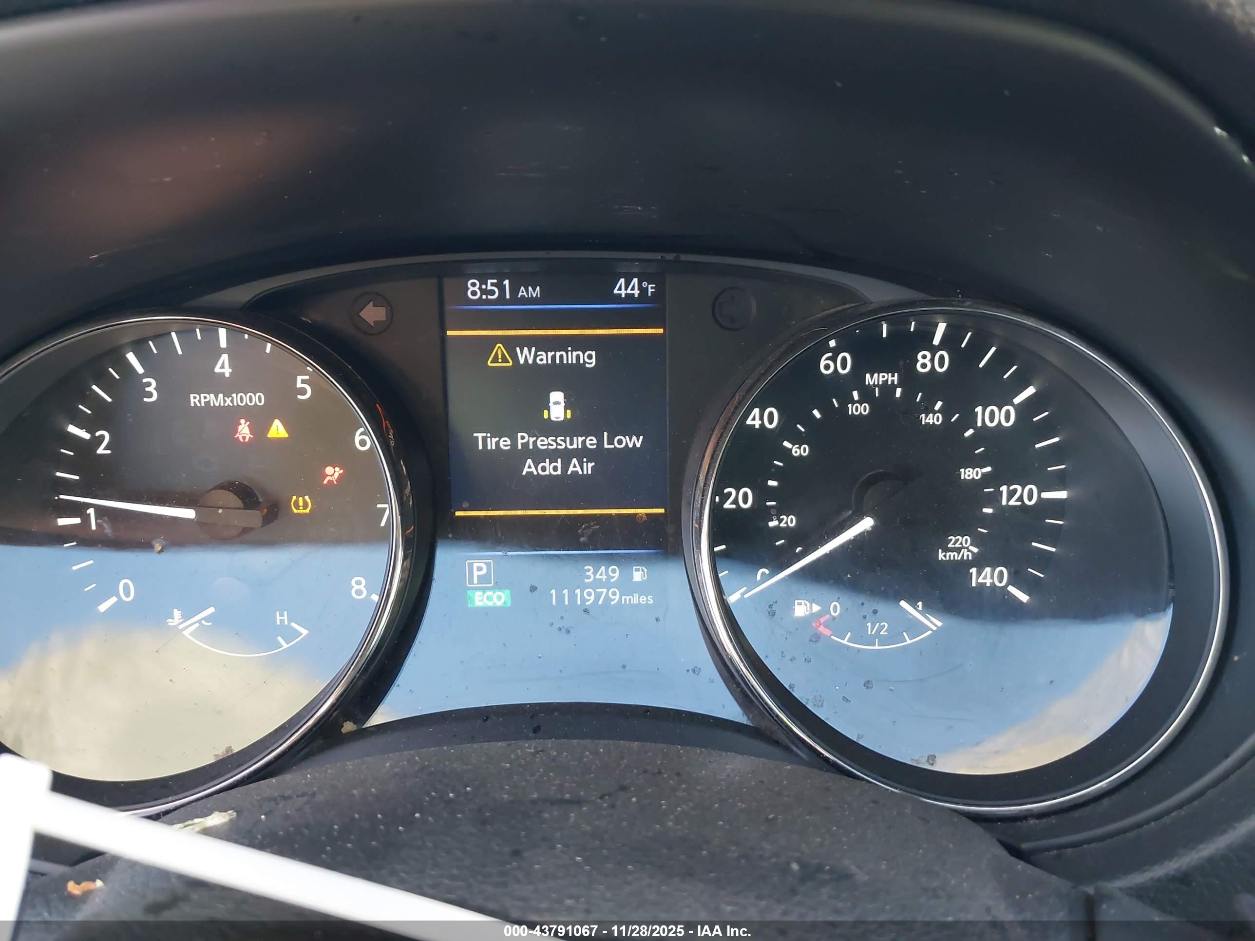 NISSAN ROGUE image 7