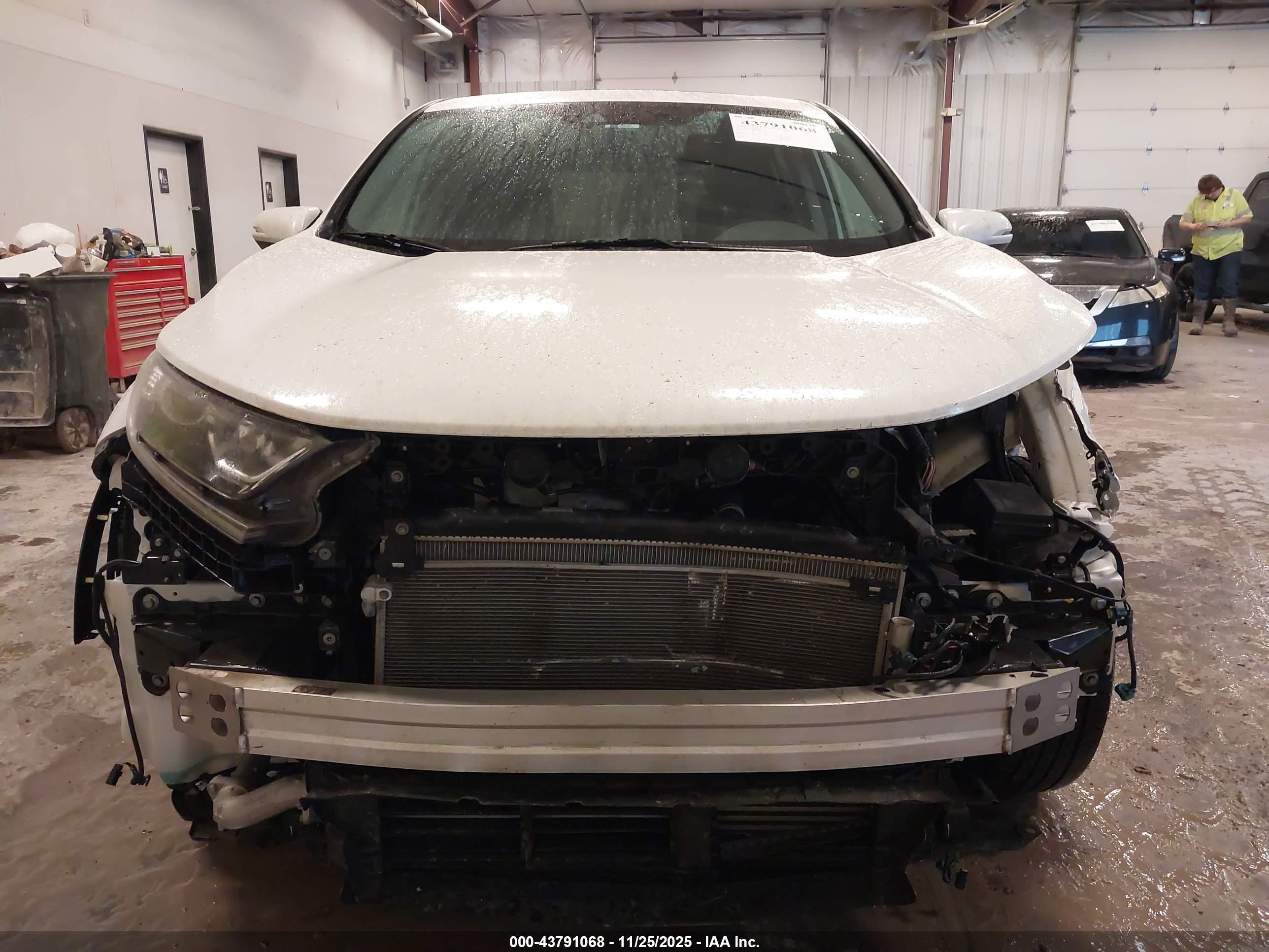 HONDA CR-V image 6