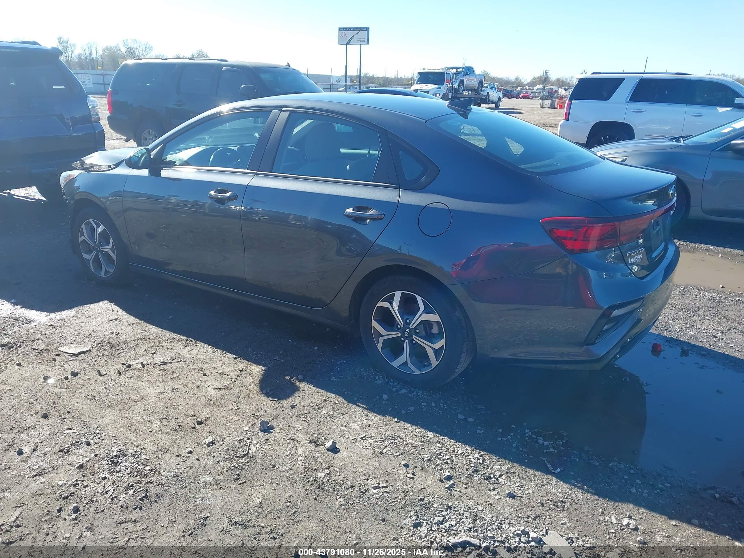 KIA FORTE image 3