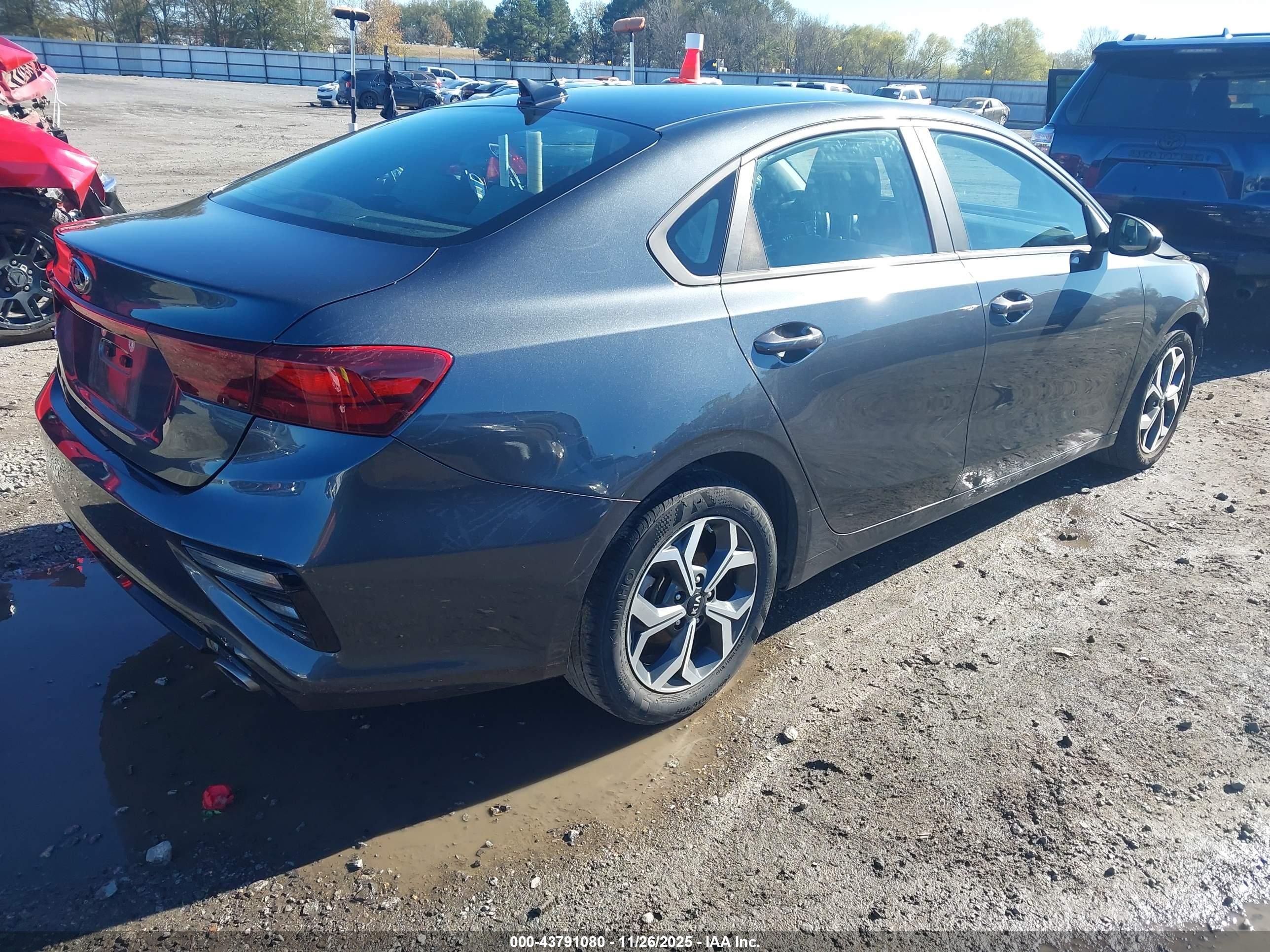 KIA FORTE image 4