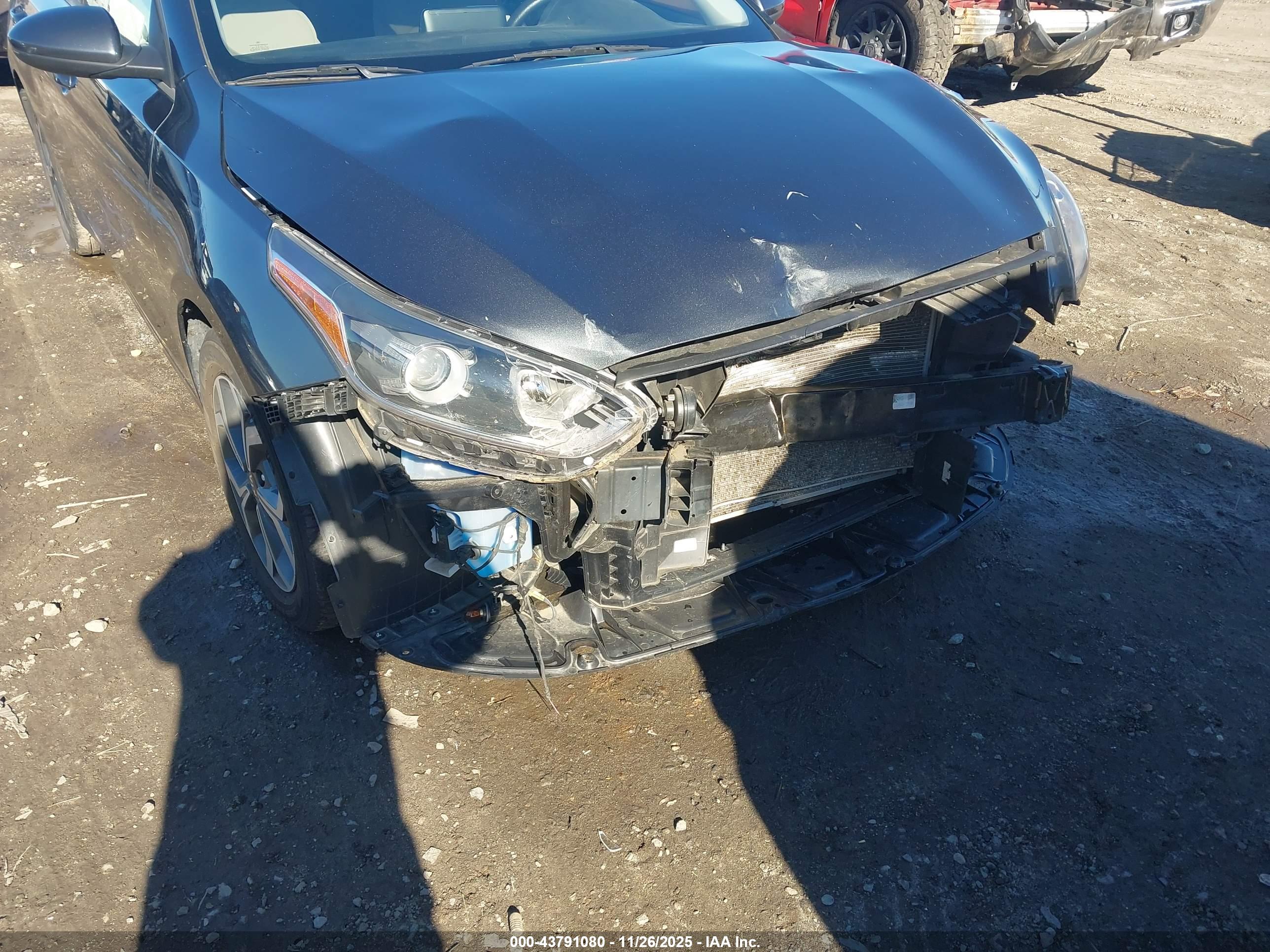 KIA FORTE image 6