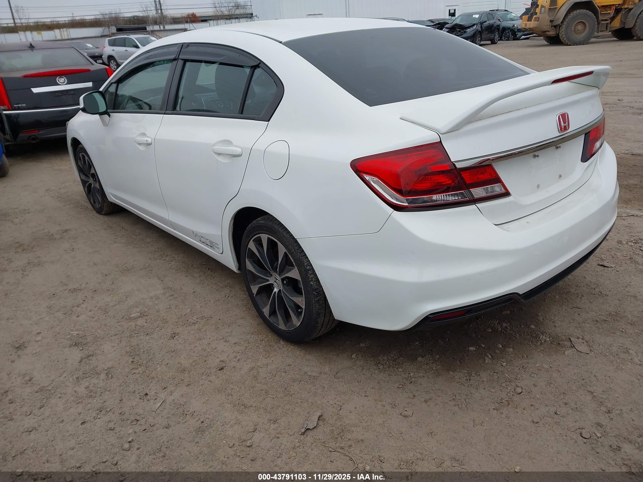 HONDA CIVIC image 3