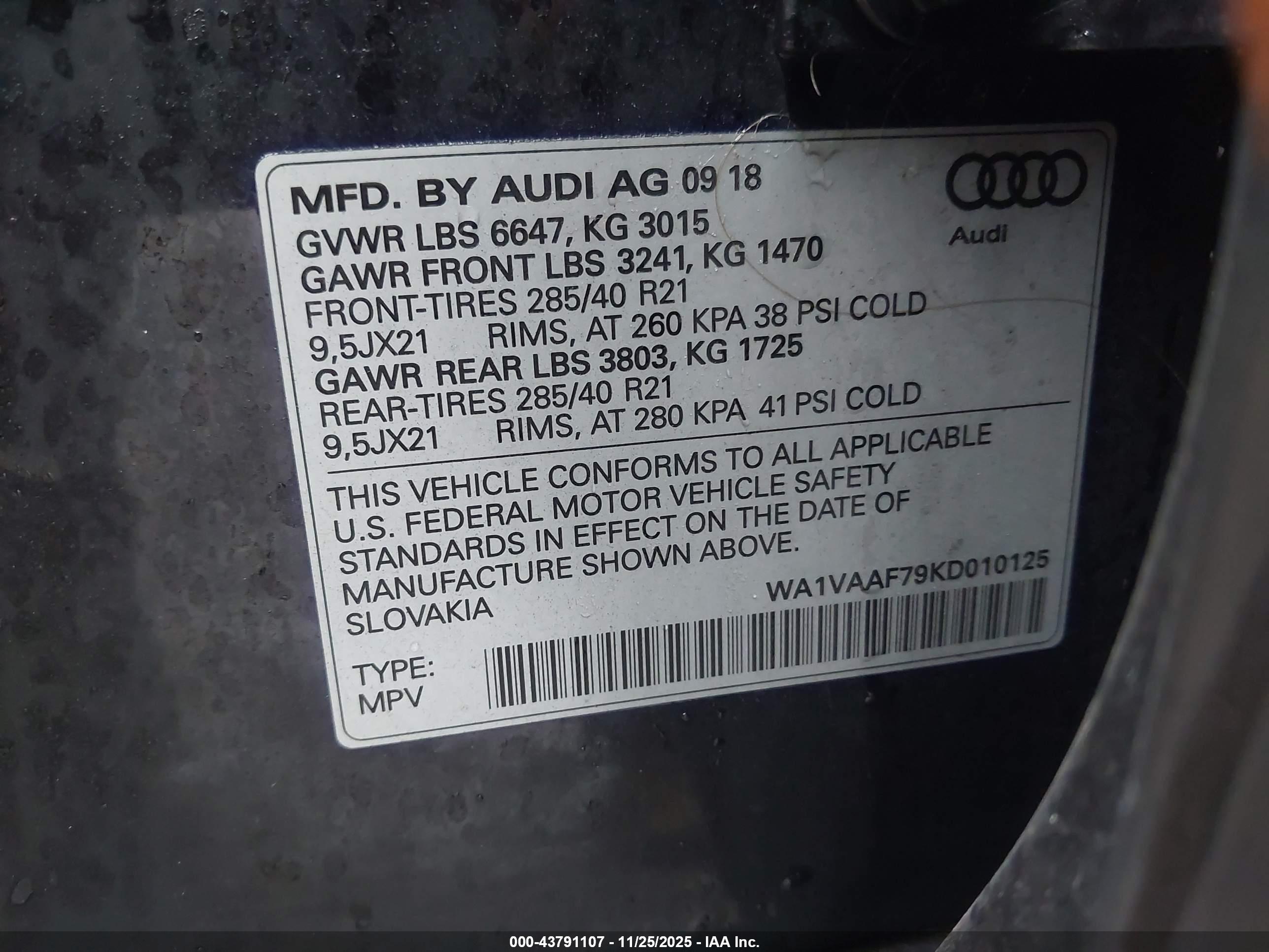 AUDI Q7 image 9