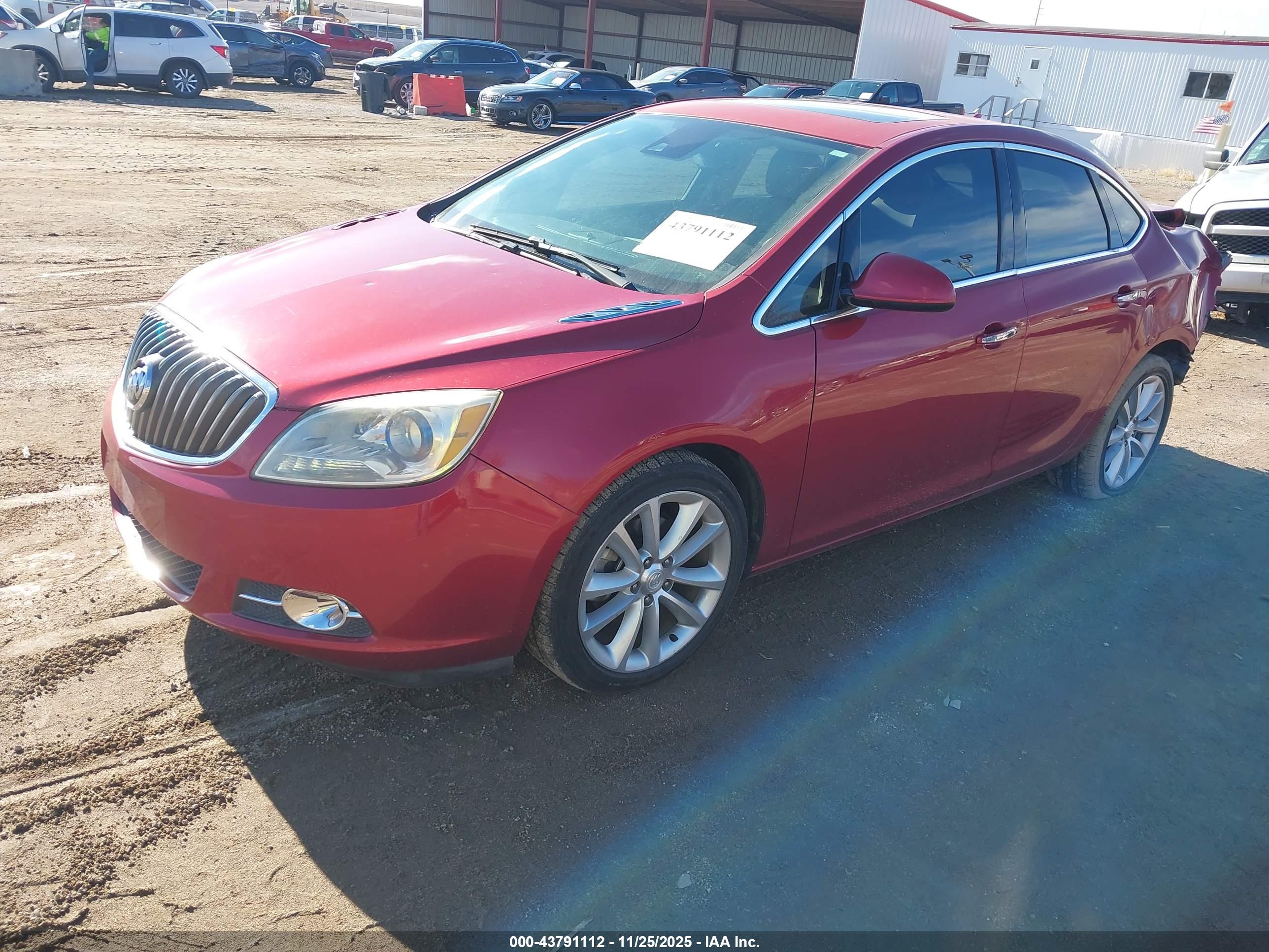 BUICK VERANO image 2