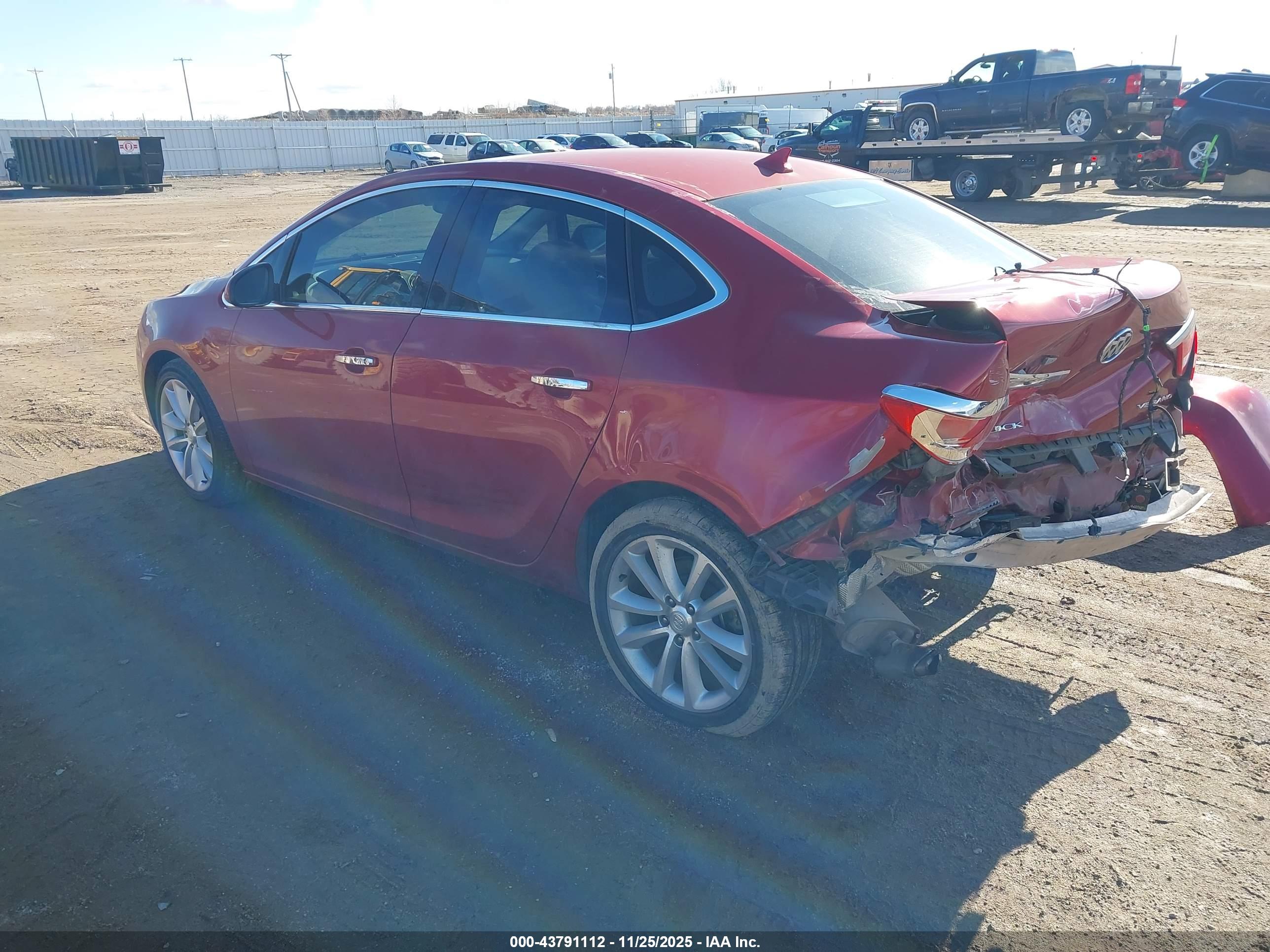 BUICK VERANO image 3