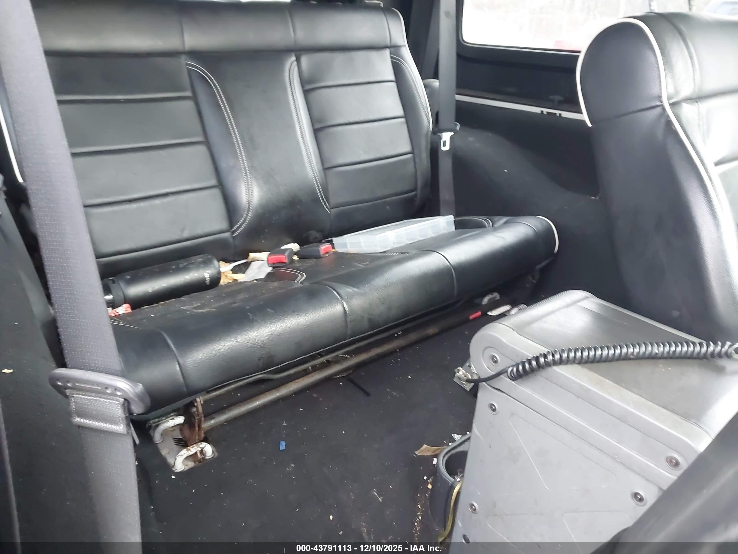 JEEP WRANGLER image 8