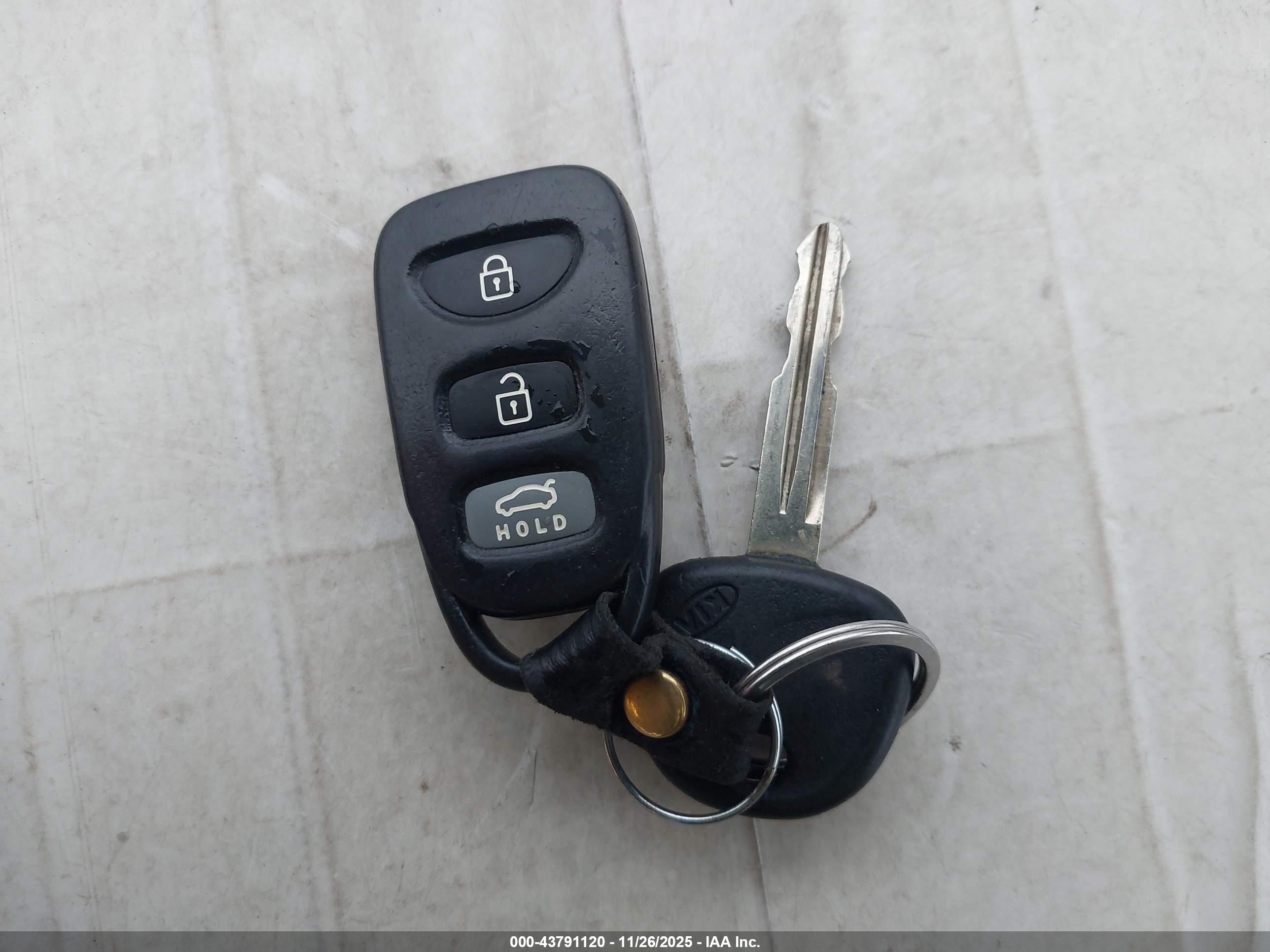 KIA FORTE image 11