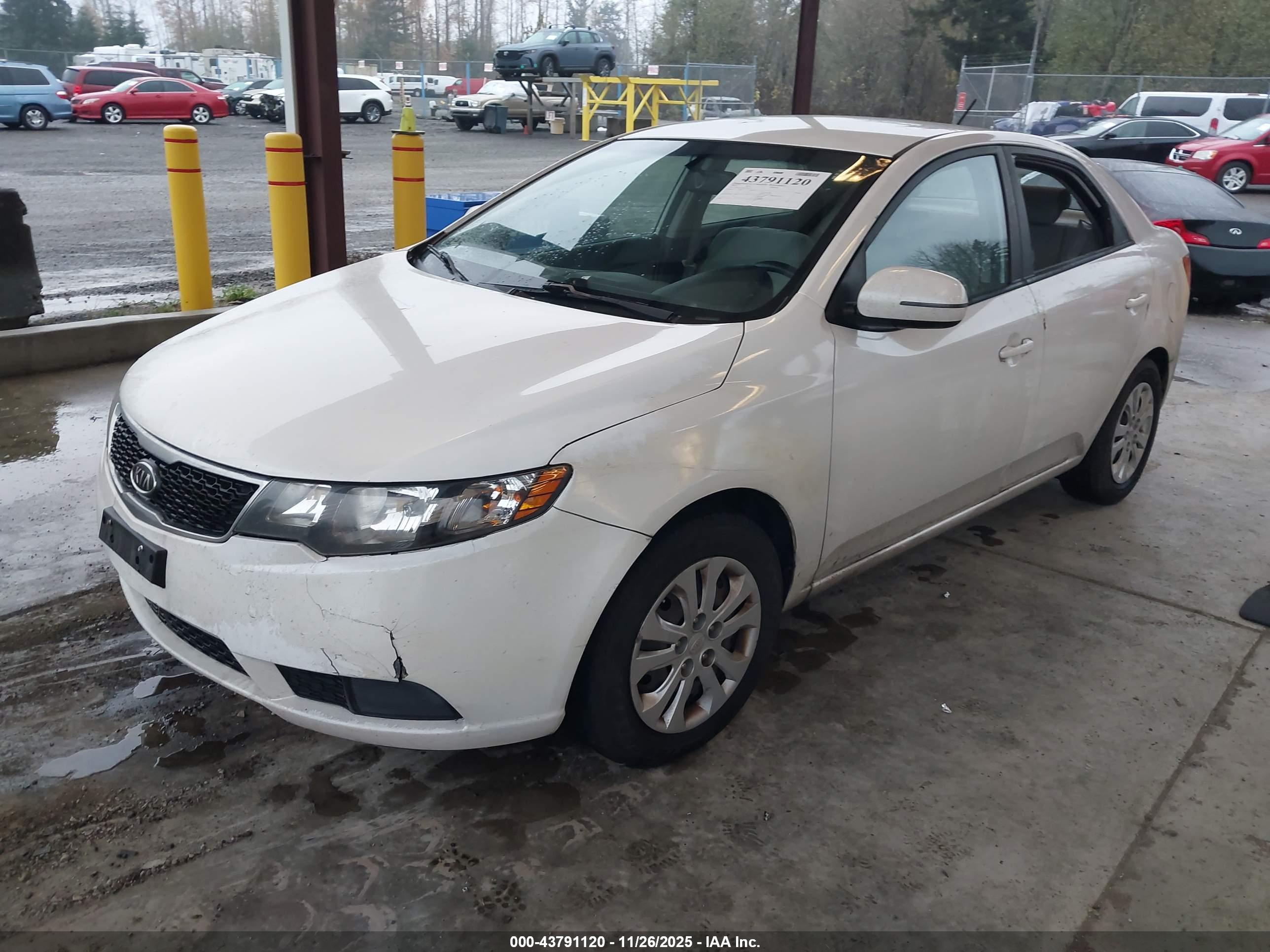 KIA FORTE image 2