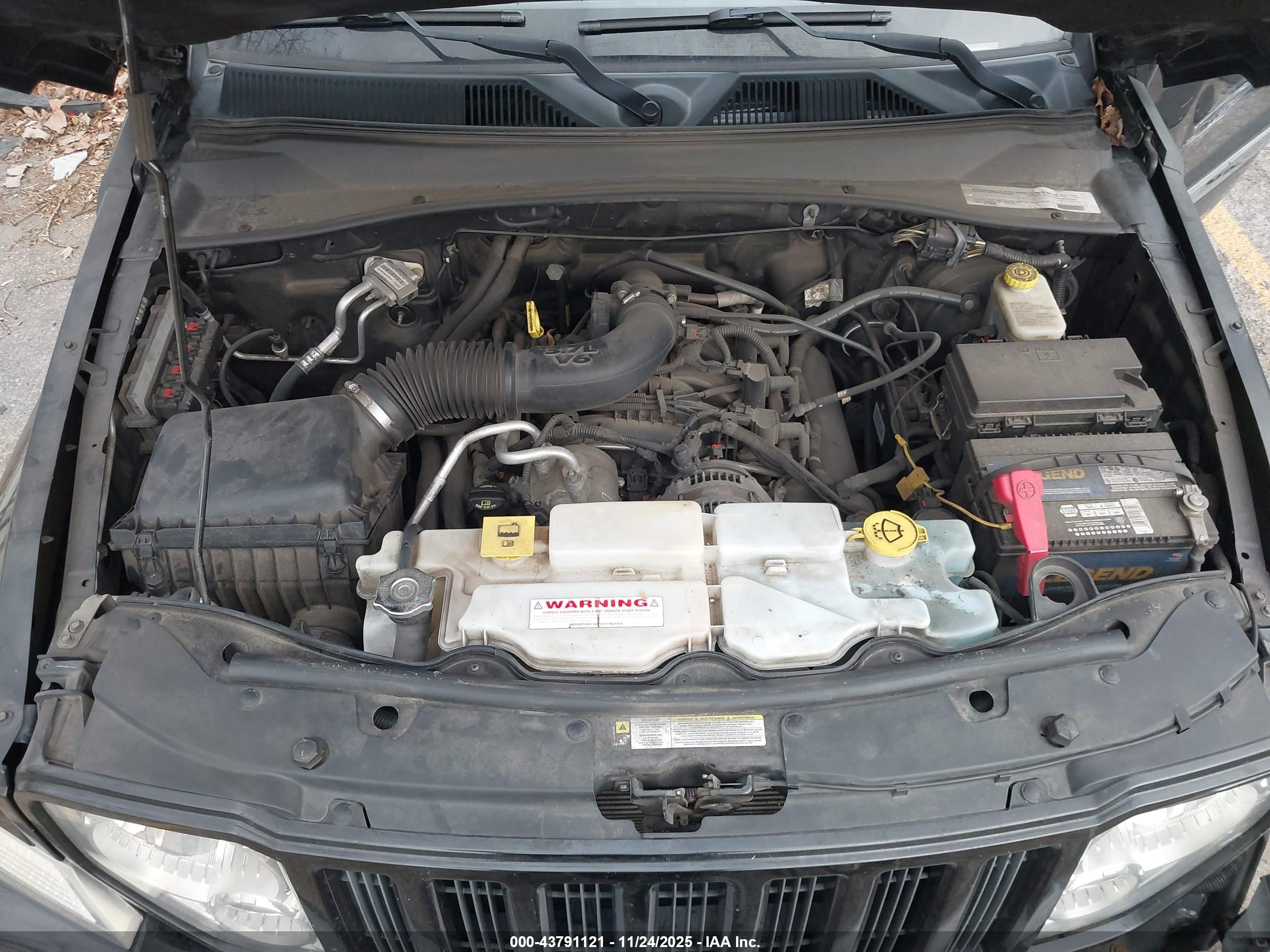 JEEP LIBERTY image 10