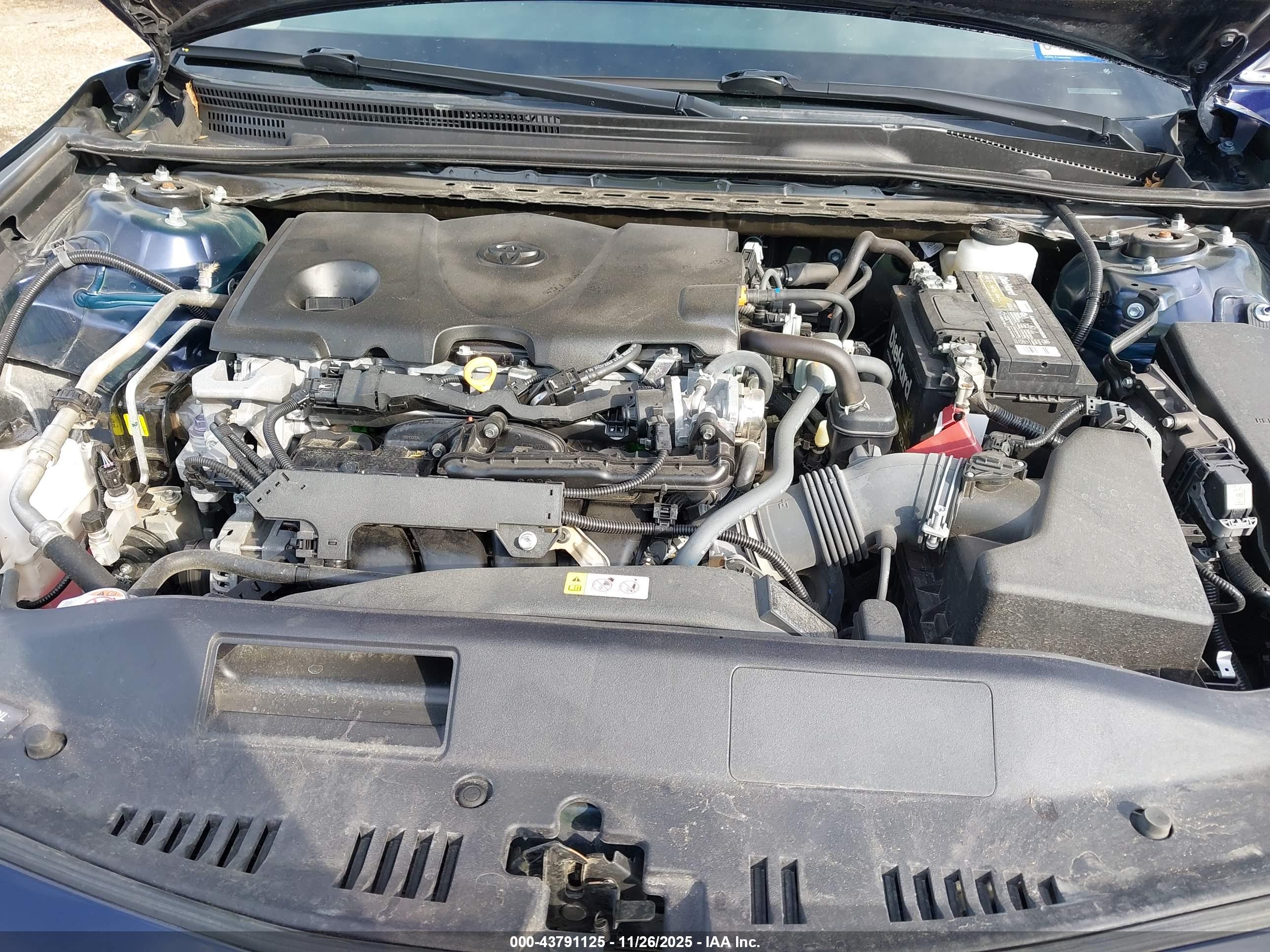 TOYOTA CAMRY image 10