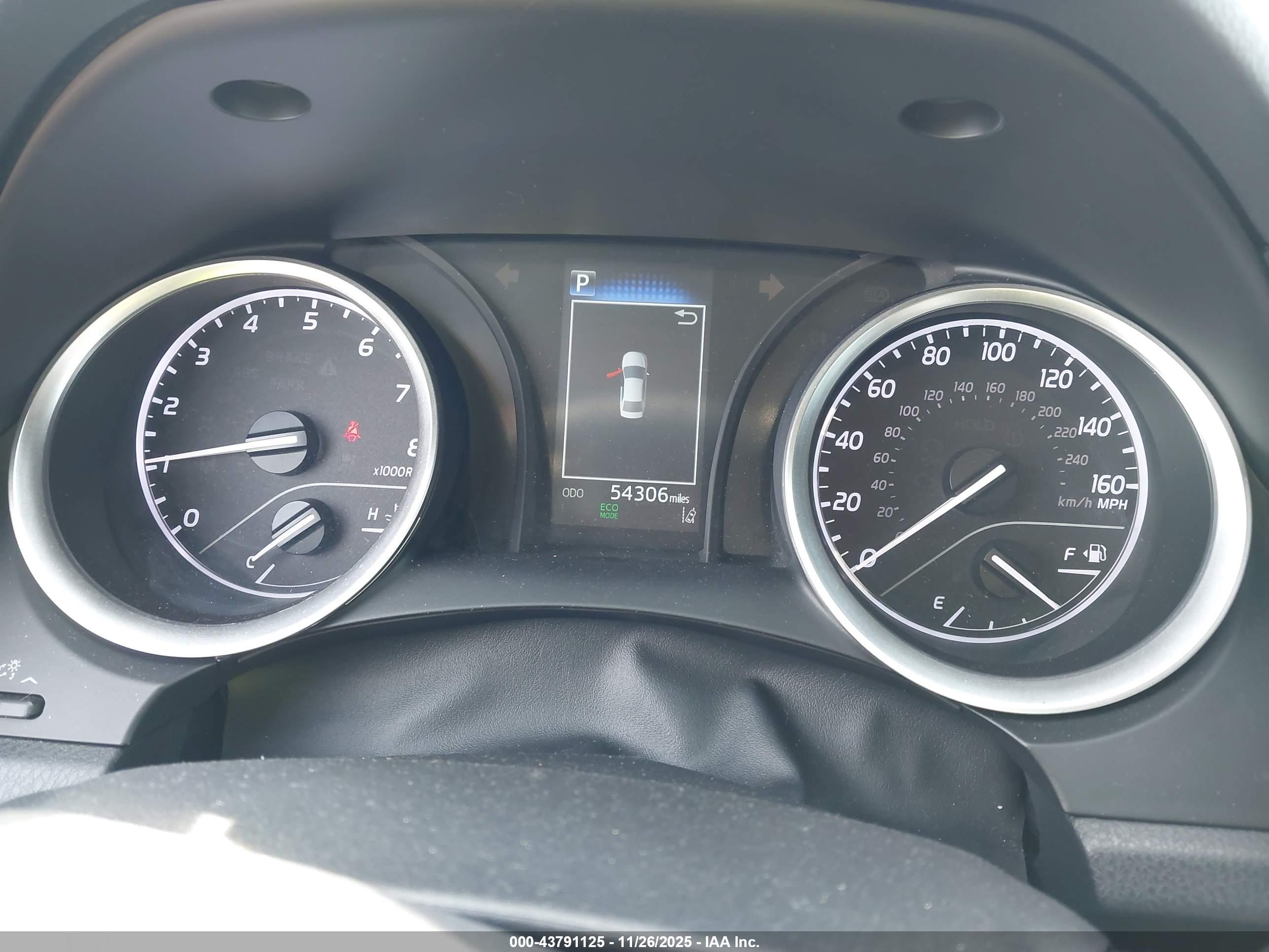 TOYOTA CAMRY image 7