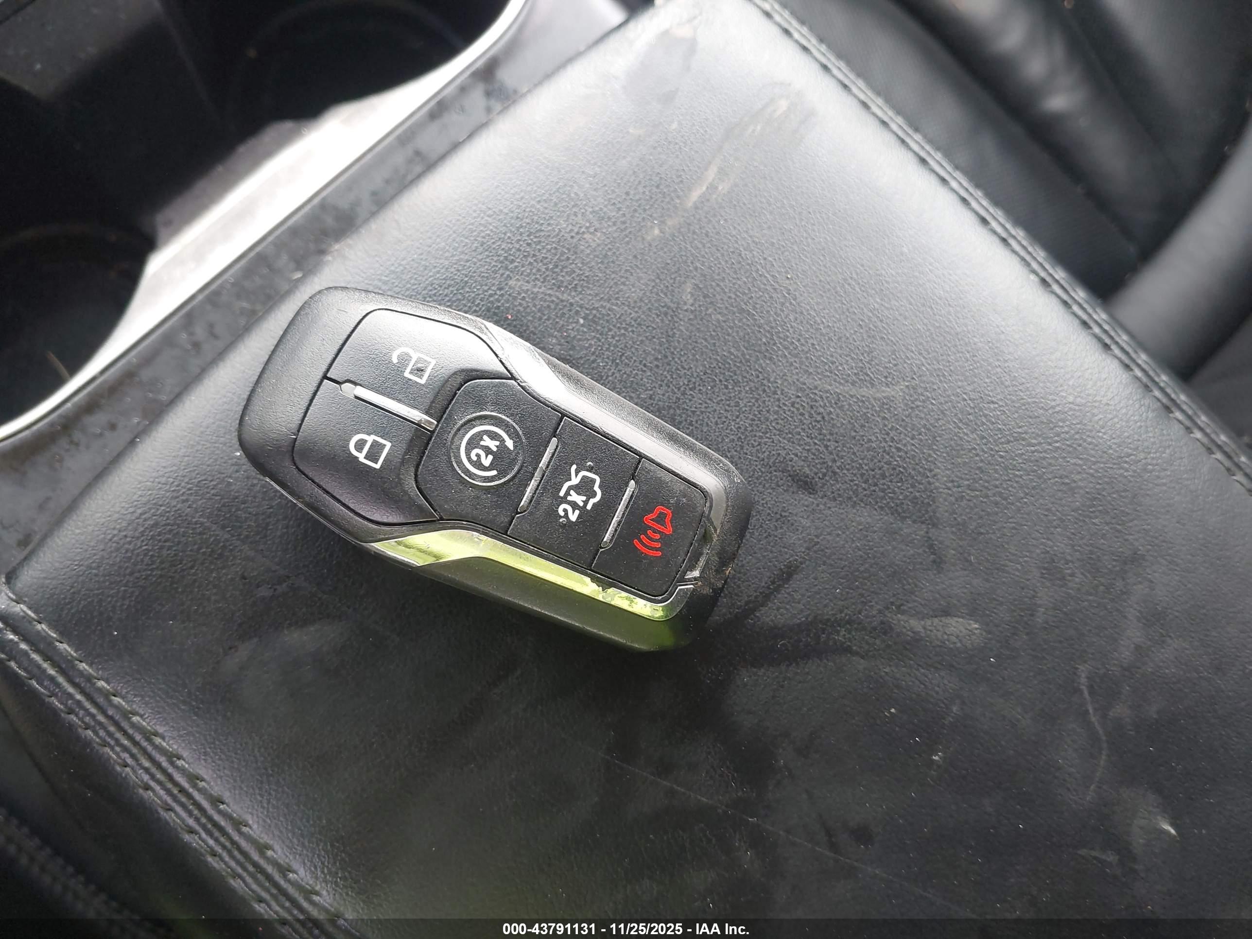 LINCOLN MKX image 11