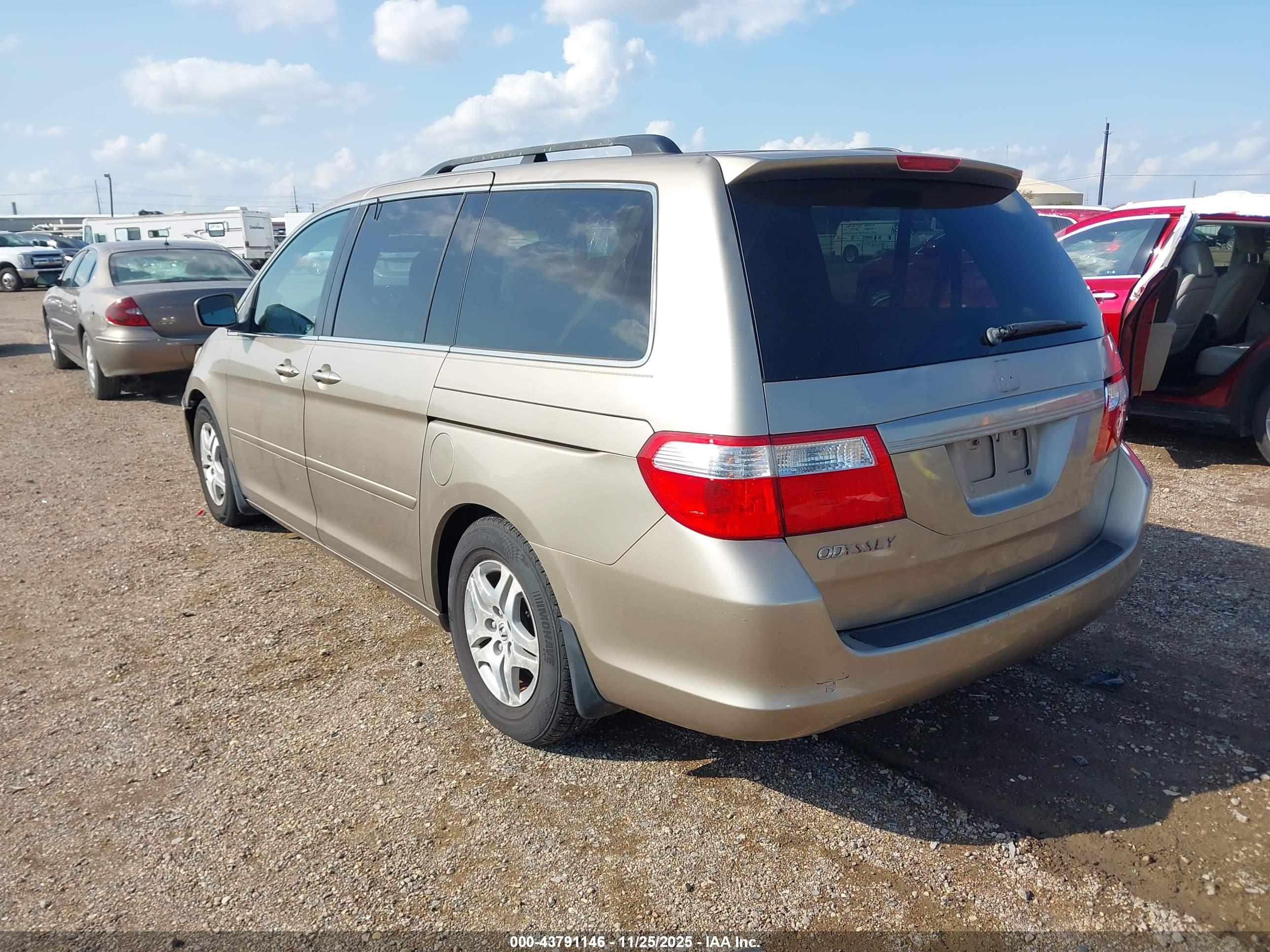 HONDA ODYSSEY image 3