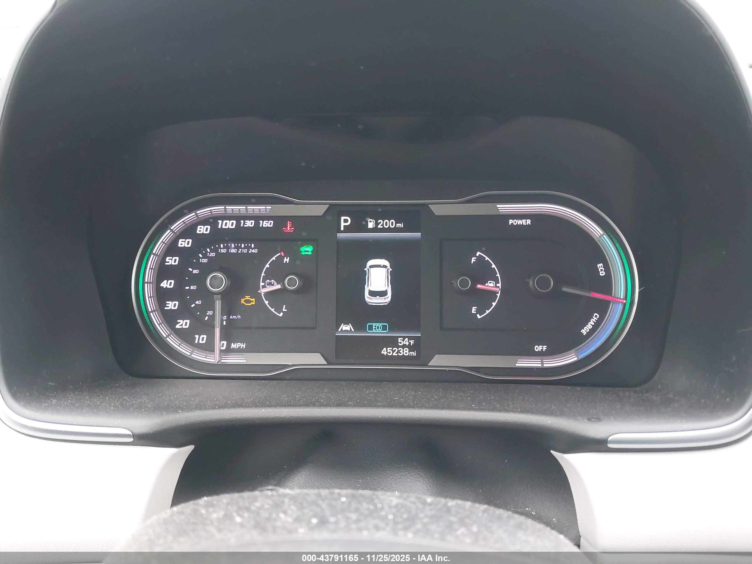 HYUNDAI TUCSON image 7