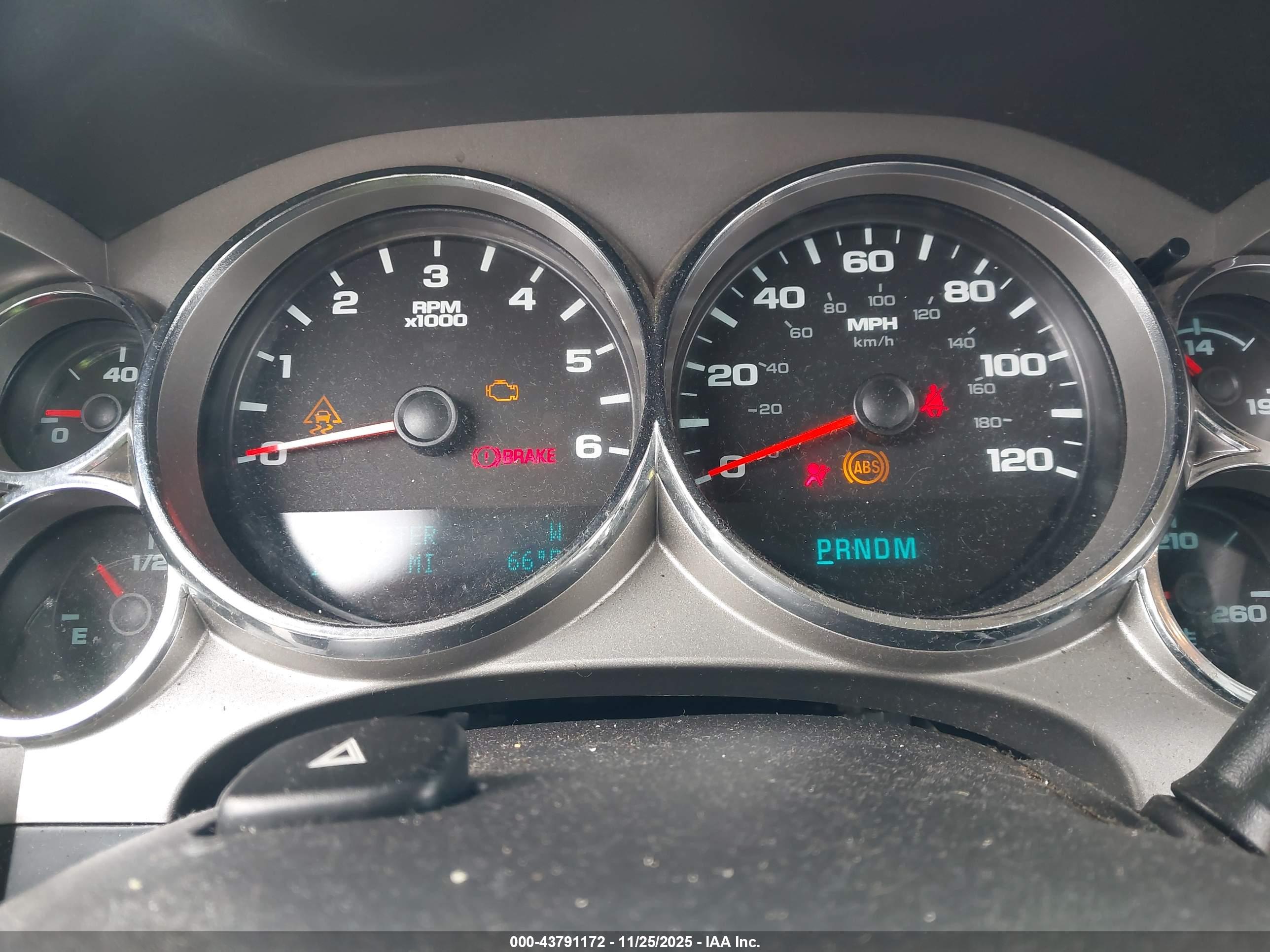 GMC SIERRA image 7