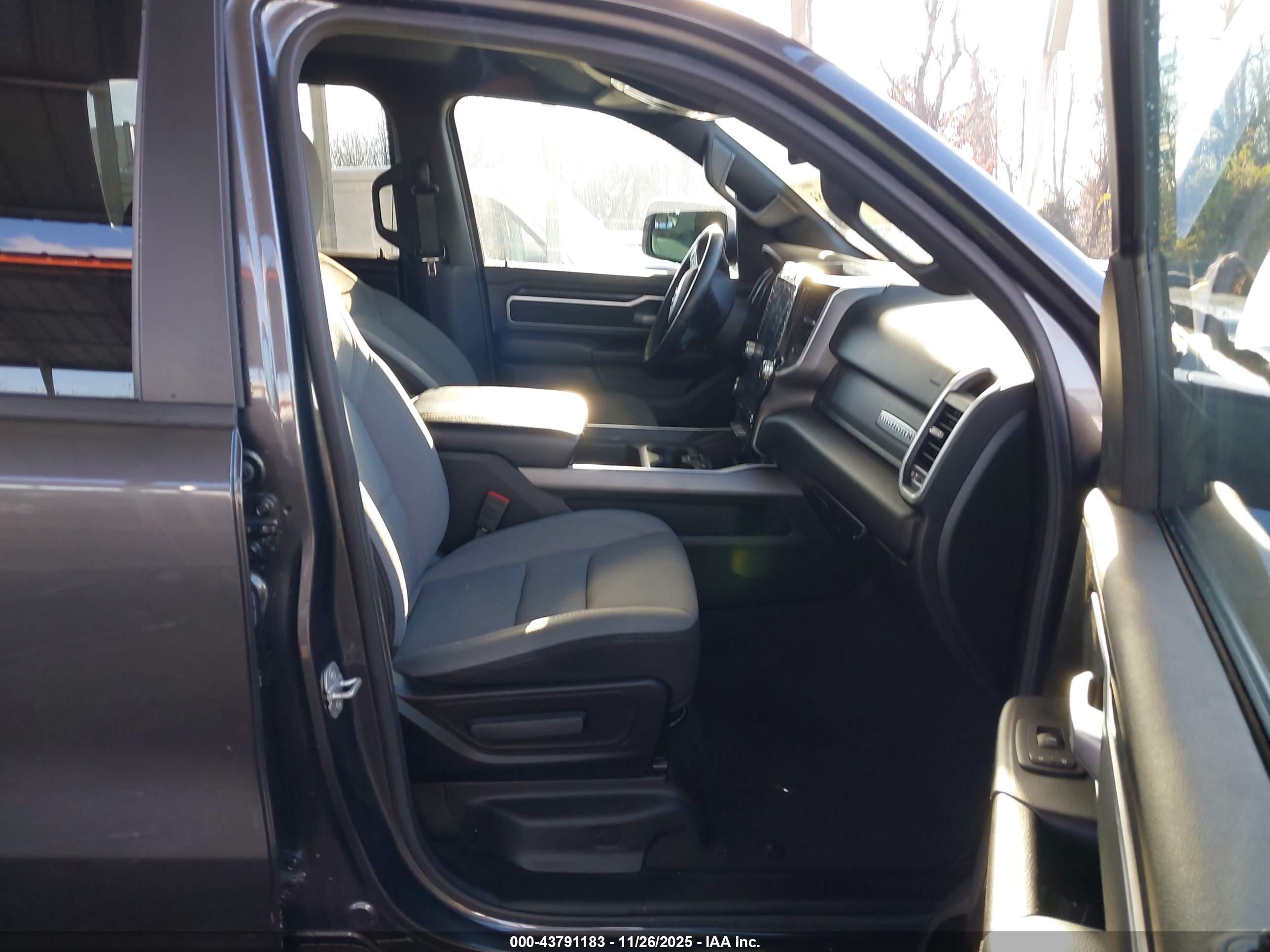 RAM 1500 image 5