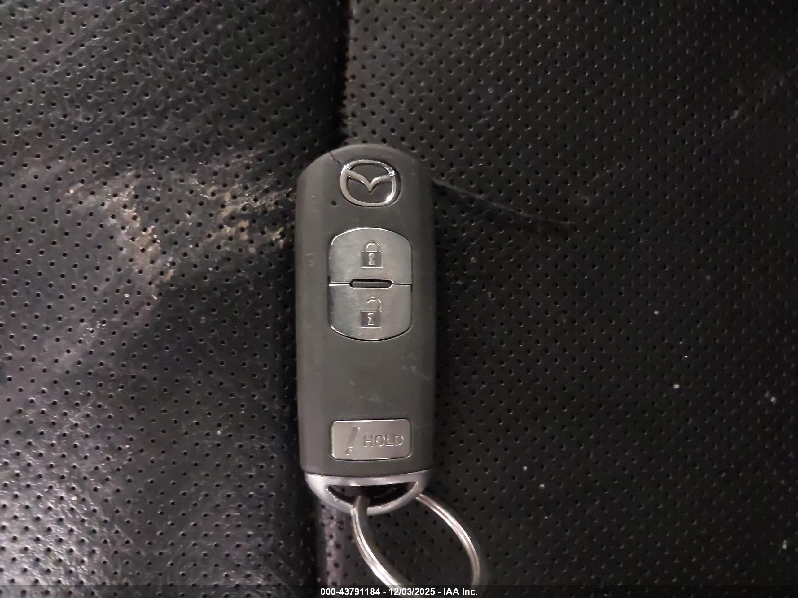 MAZDA CX-5 image 11