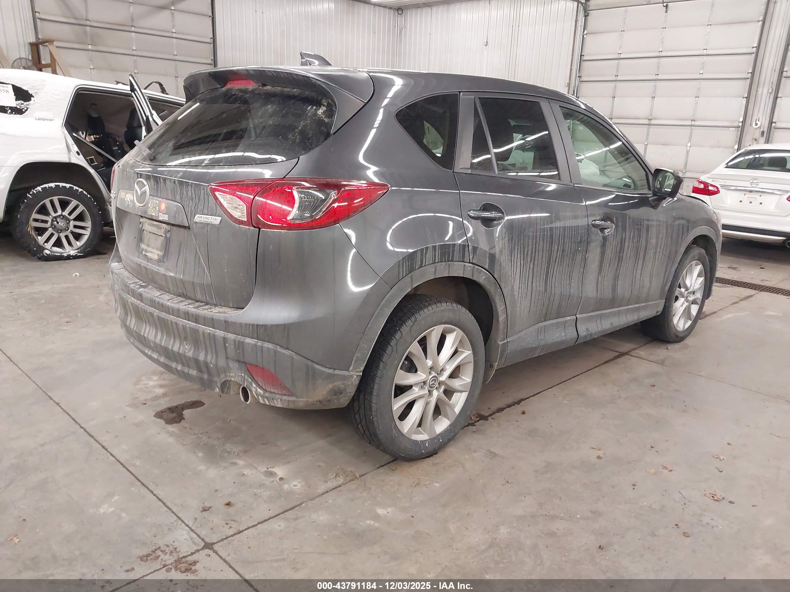MAZDA CX-5 image 4