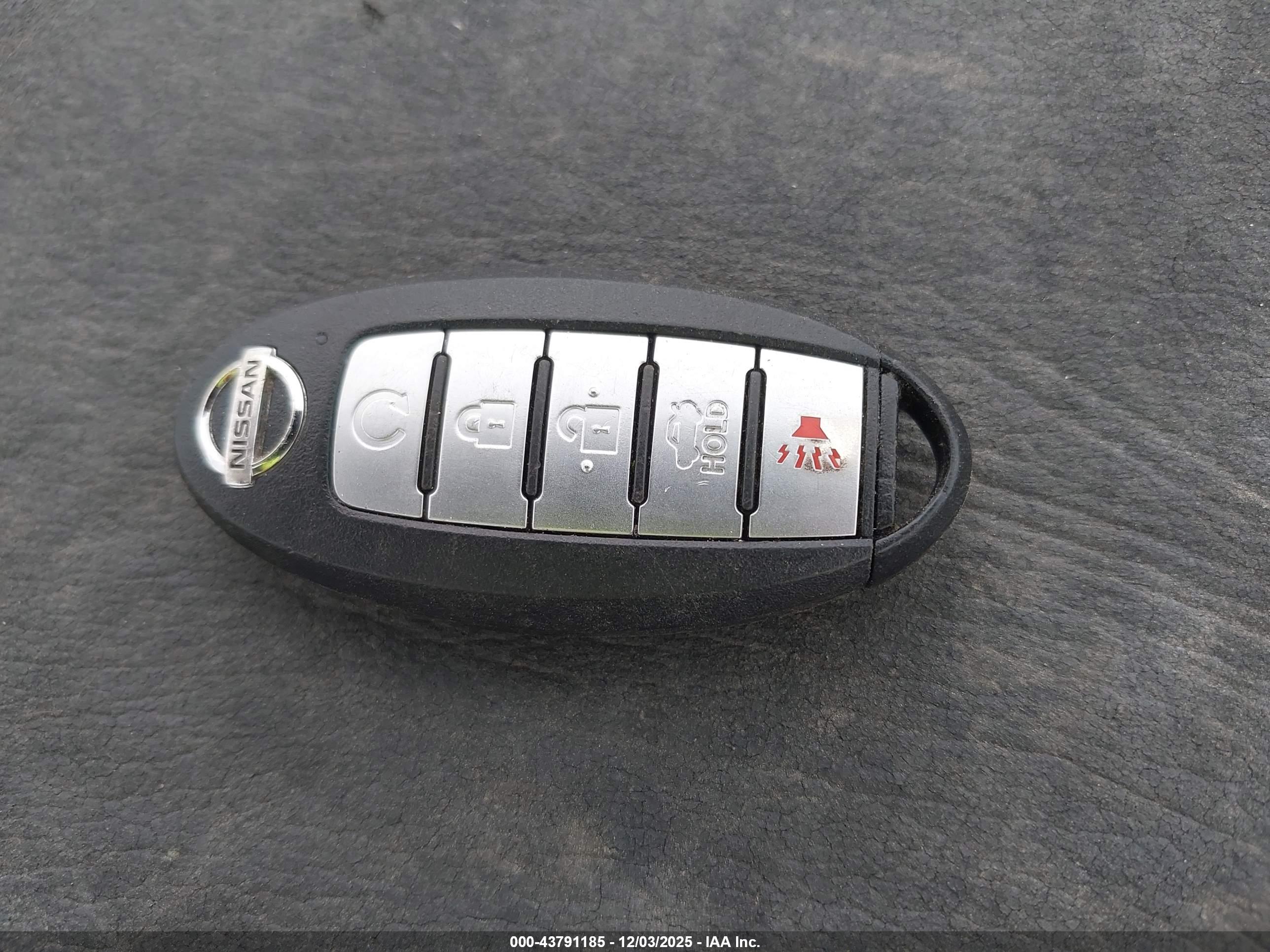 NISSAN ALTIMA image 11