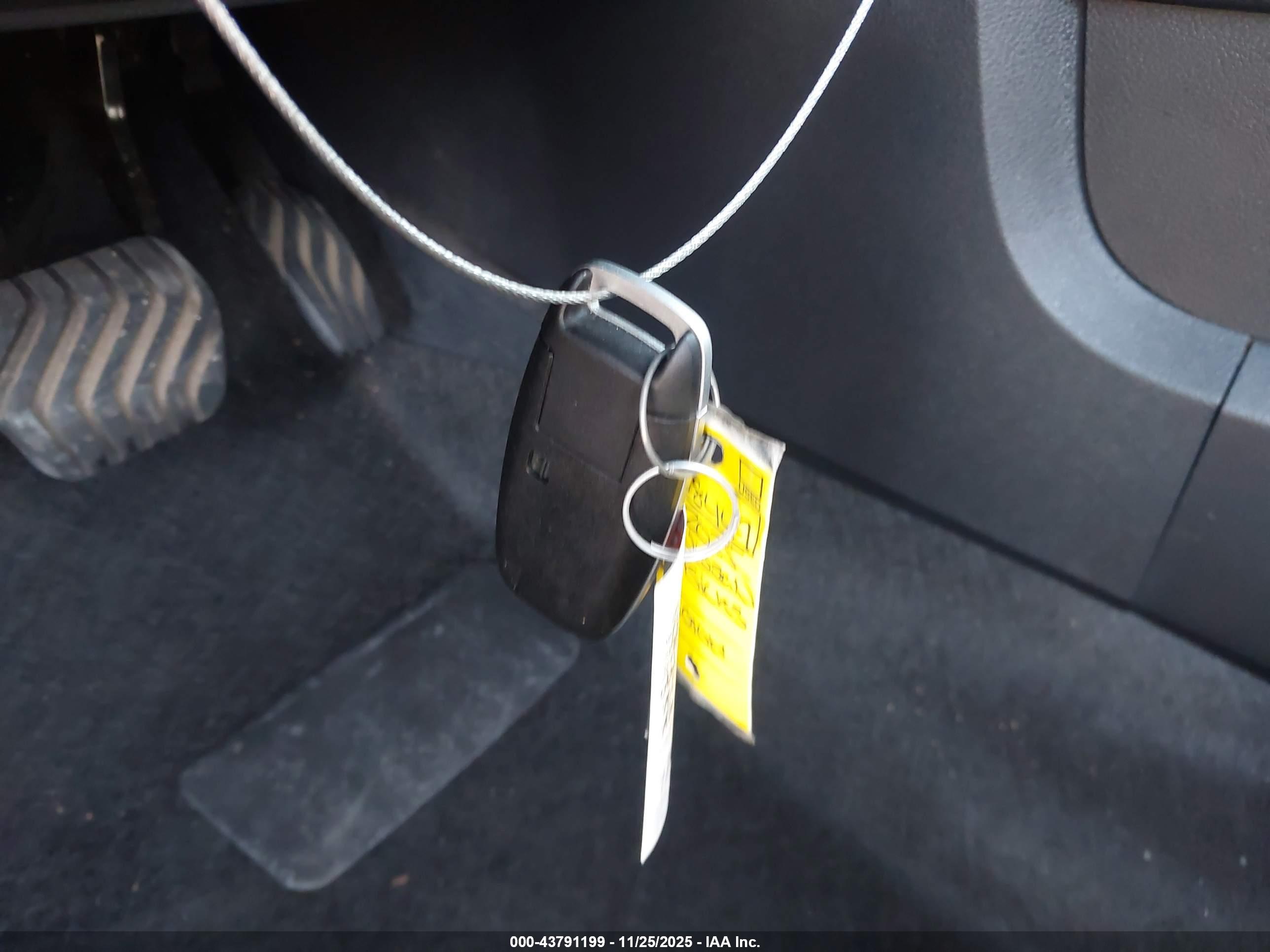NISSAN KICKS image 11