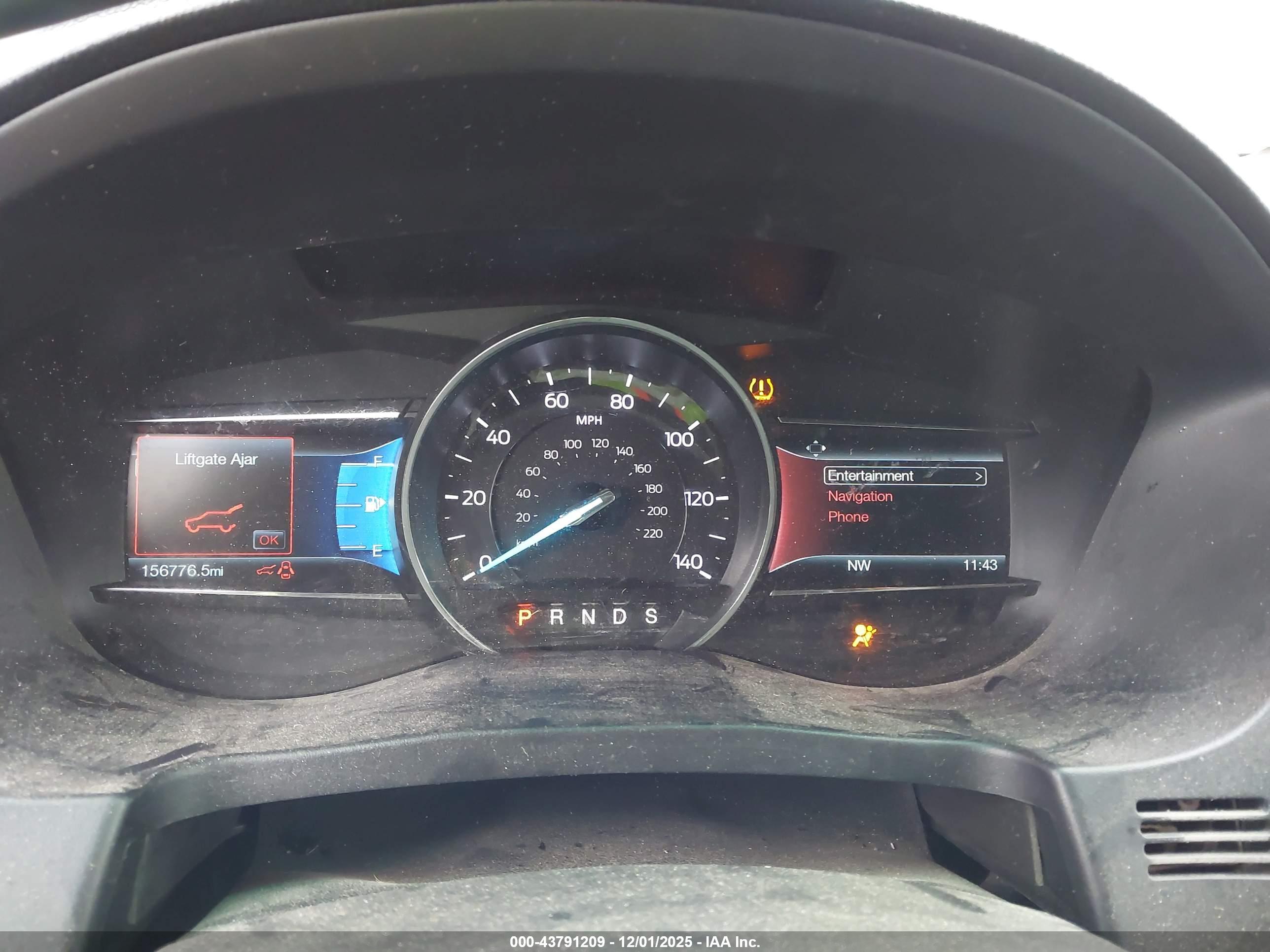 FORD EXPLORER image 7