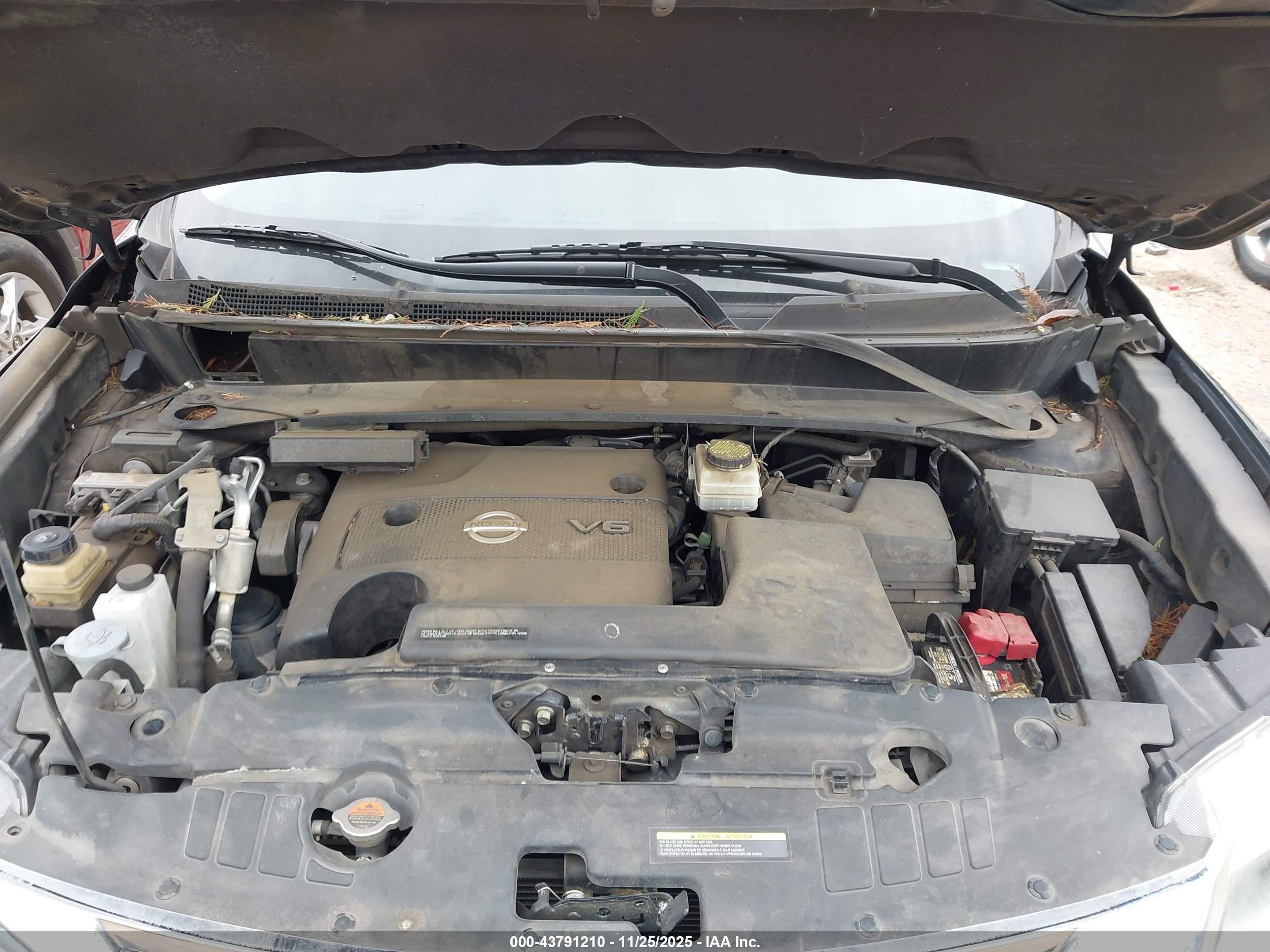 NISSAN PATHFINDER image 10