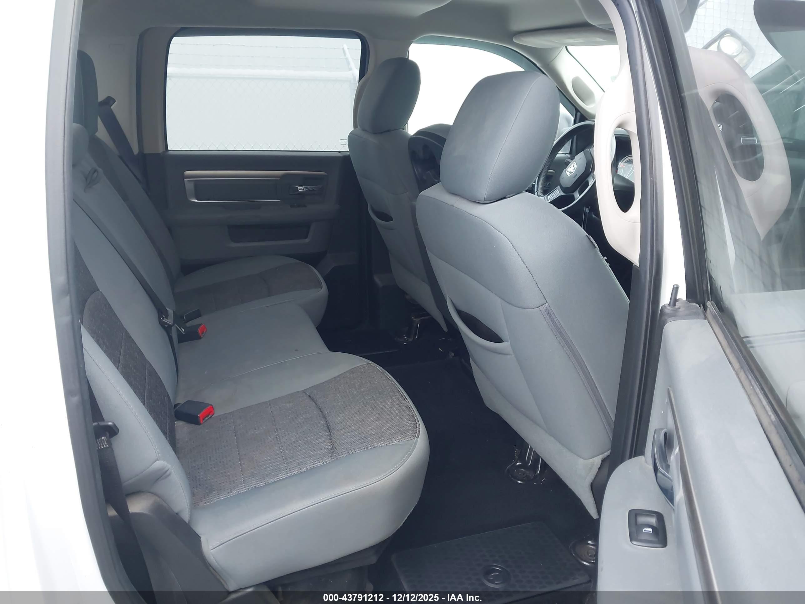 RAM 1500 image 8