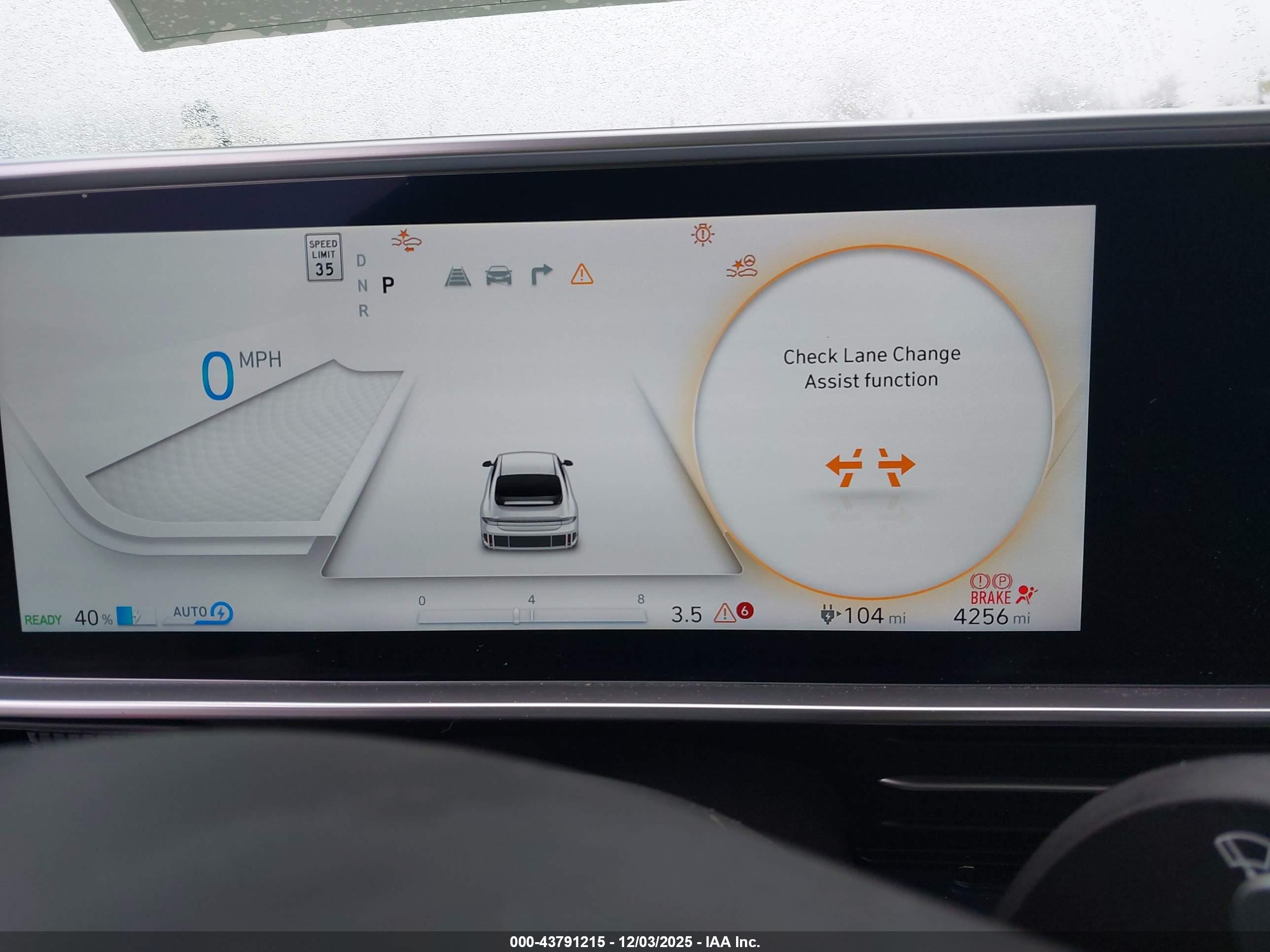 HYUNDAI IONIQ image 7