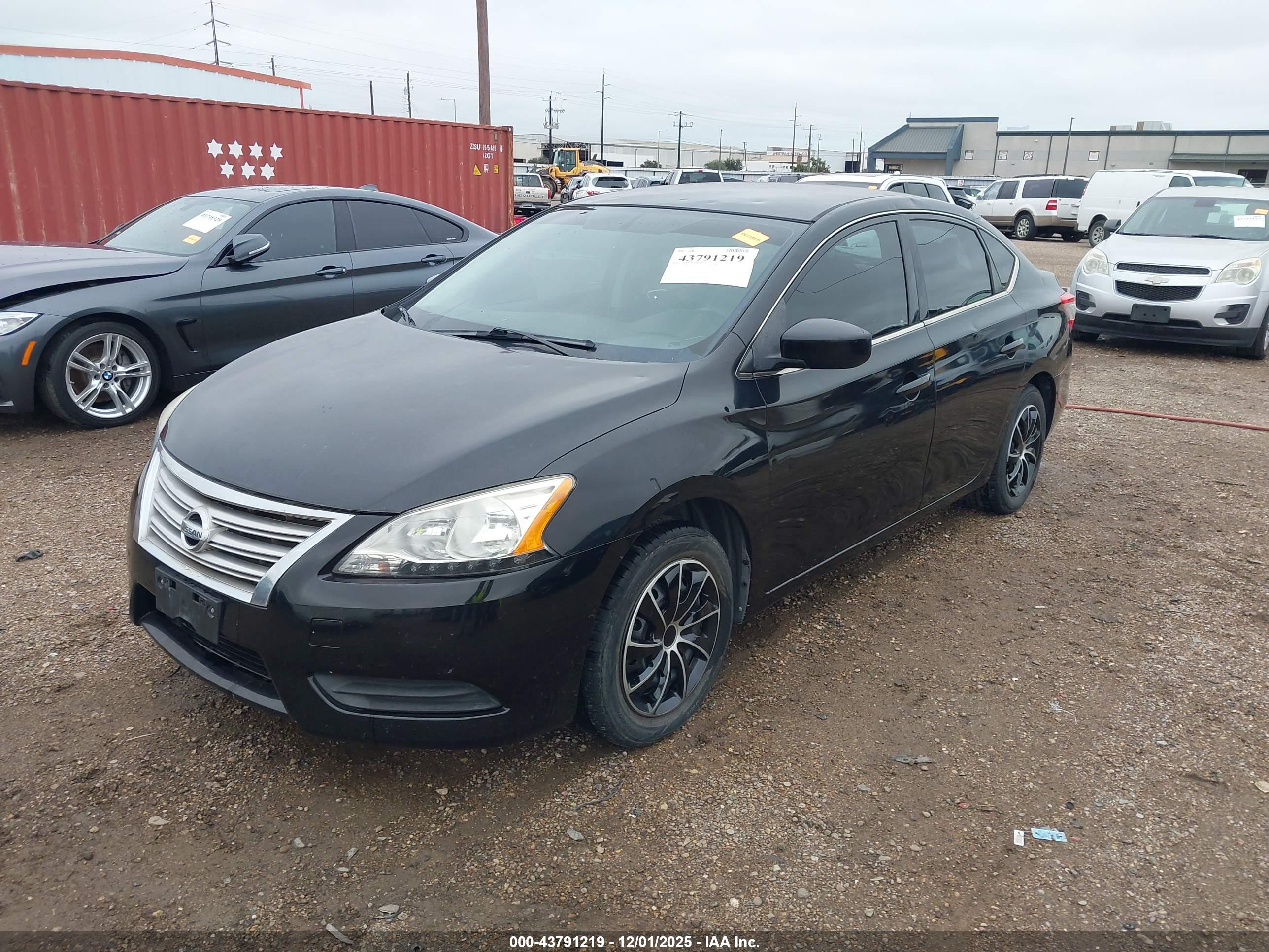 NISSAN SENTRA image 2