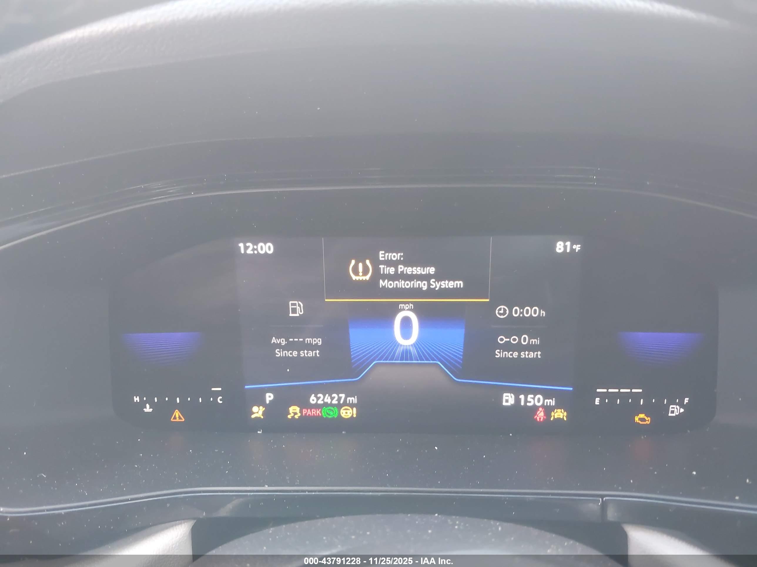 VOLKSWAGEN TAOS image 7