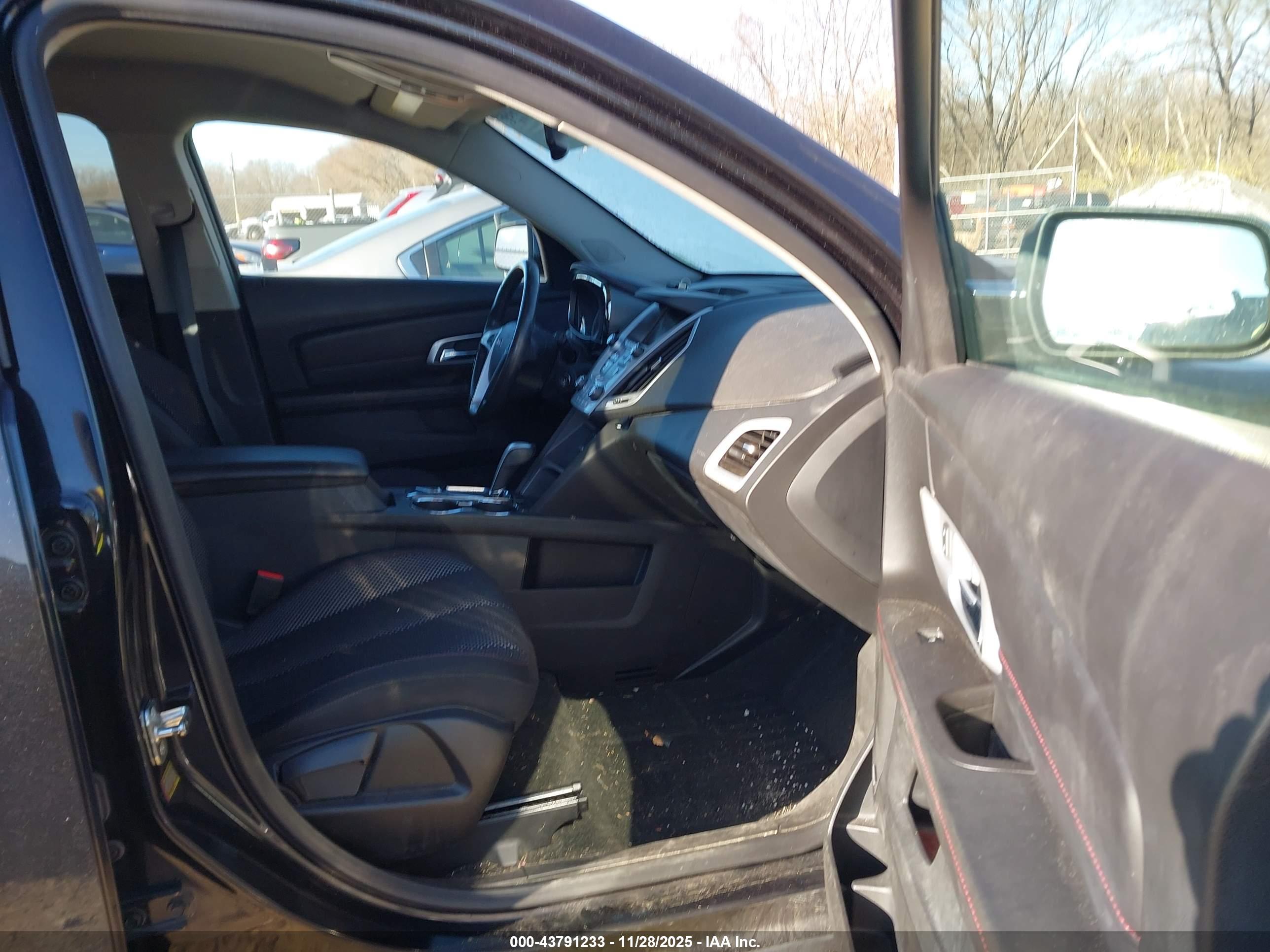 GMC TERRAIN image 5