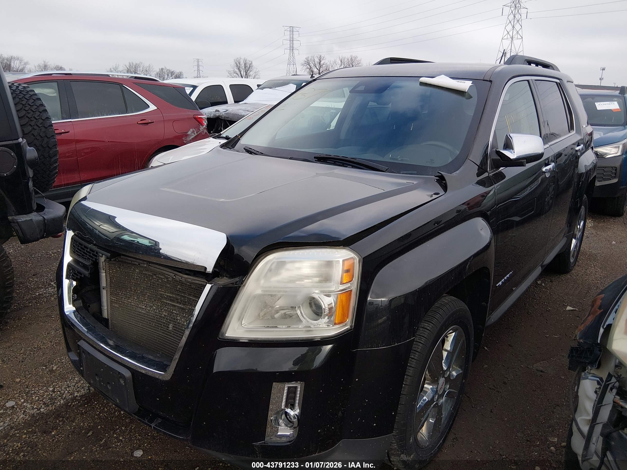 GMC TERRAIN image 6