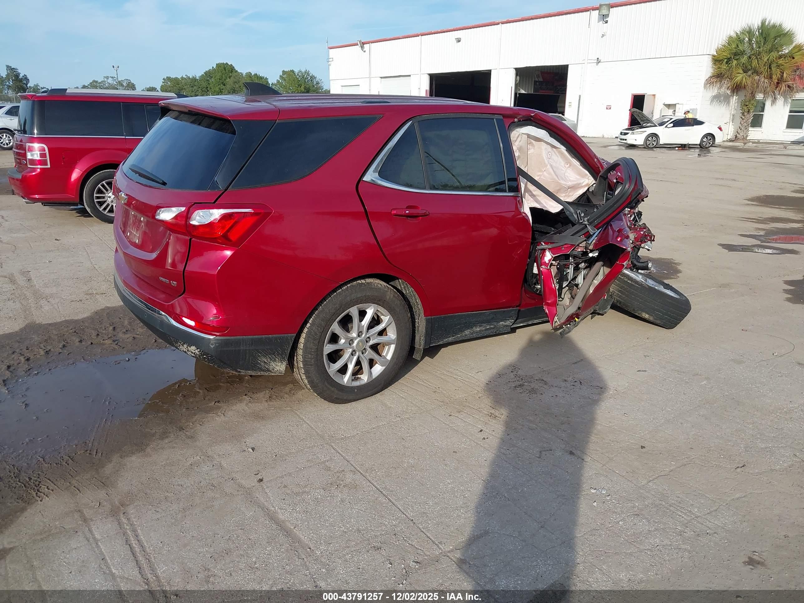 CHEVROLET EQUINOX image 4