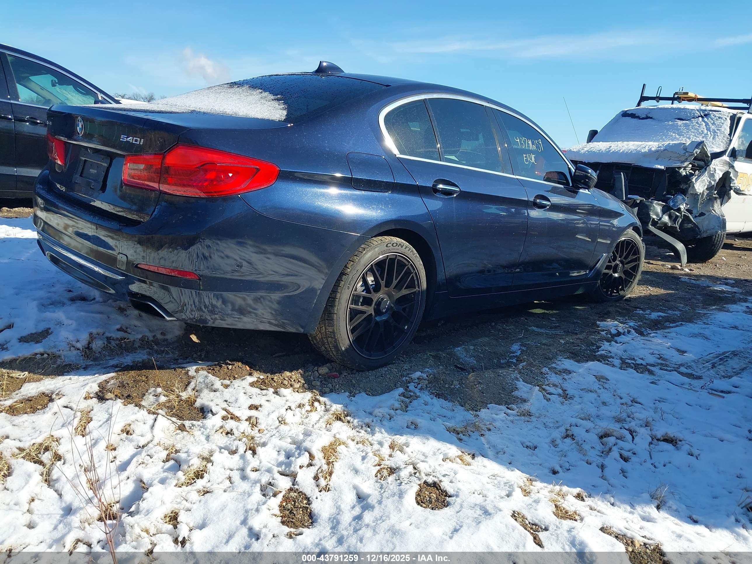 BMW 540I image 4