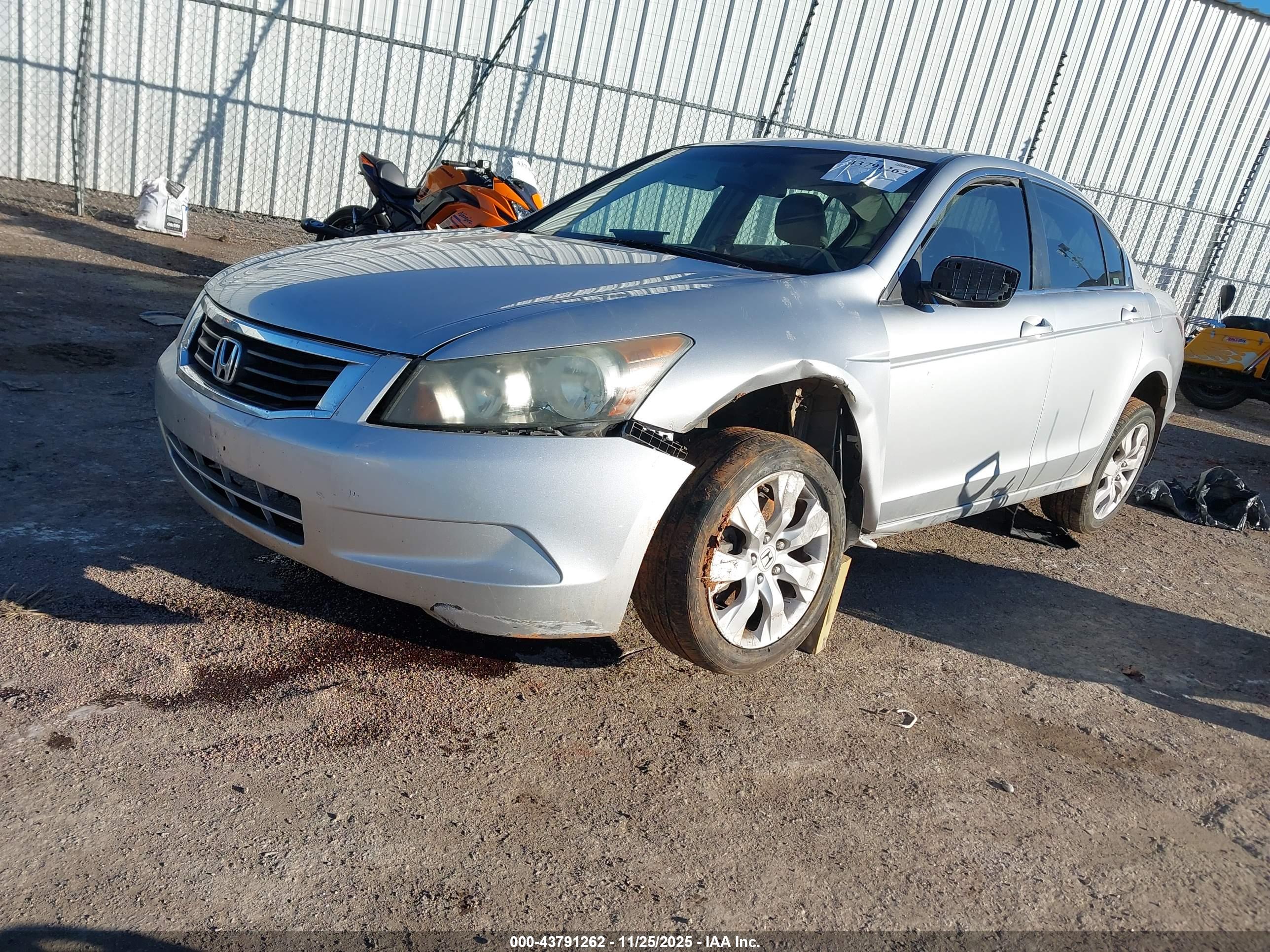 HONDA ACCORD image 2