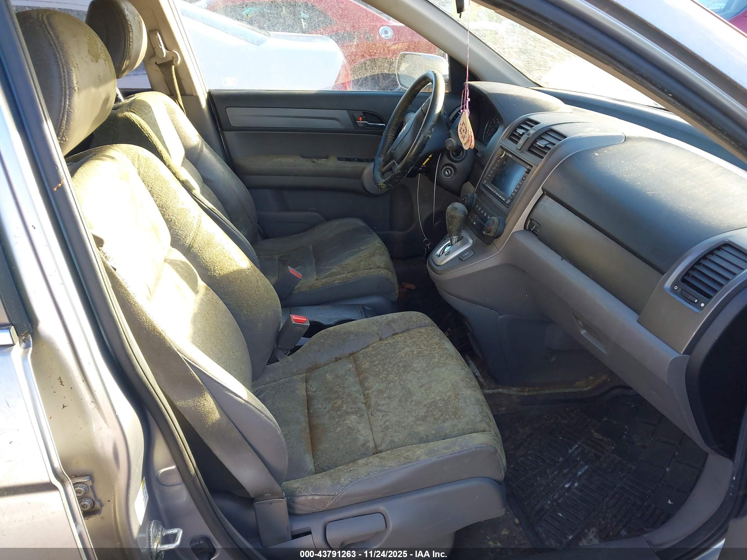 HONDA CR-V image 5