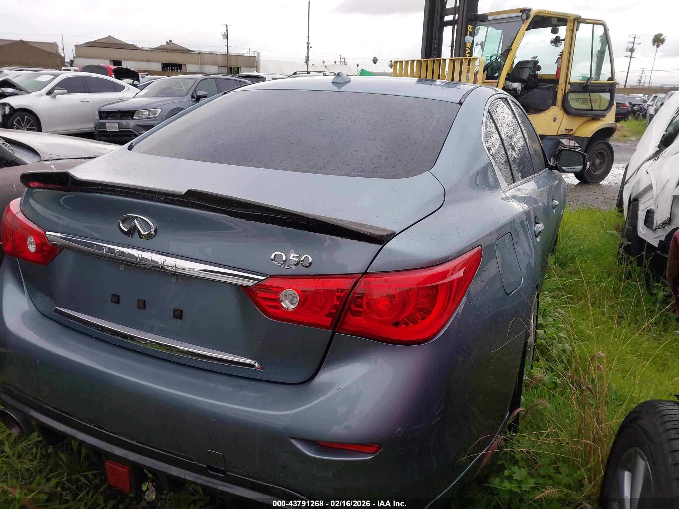 INFINITI Q50 image 4