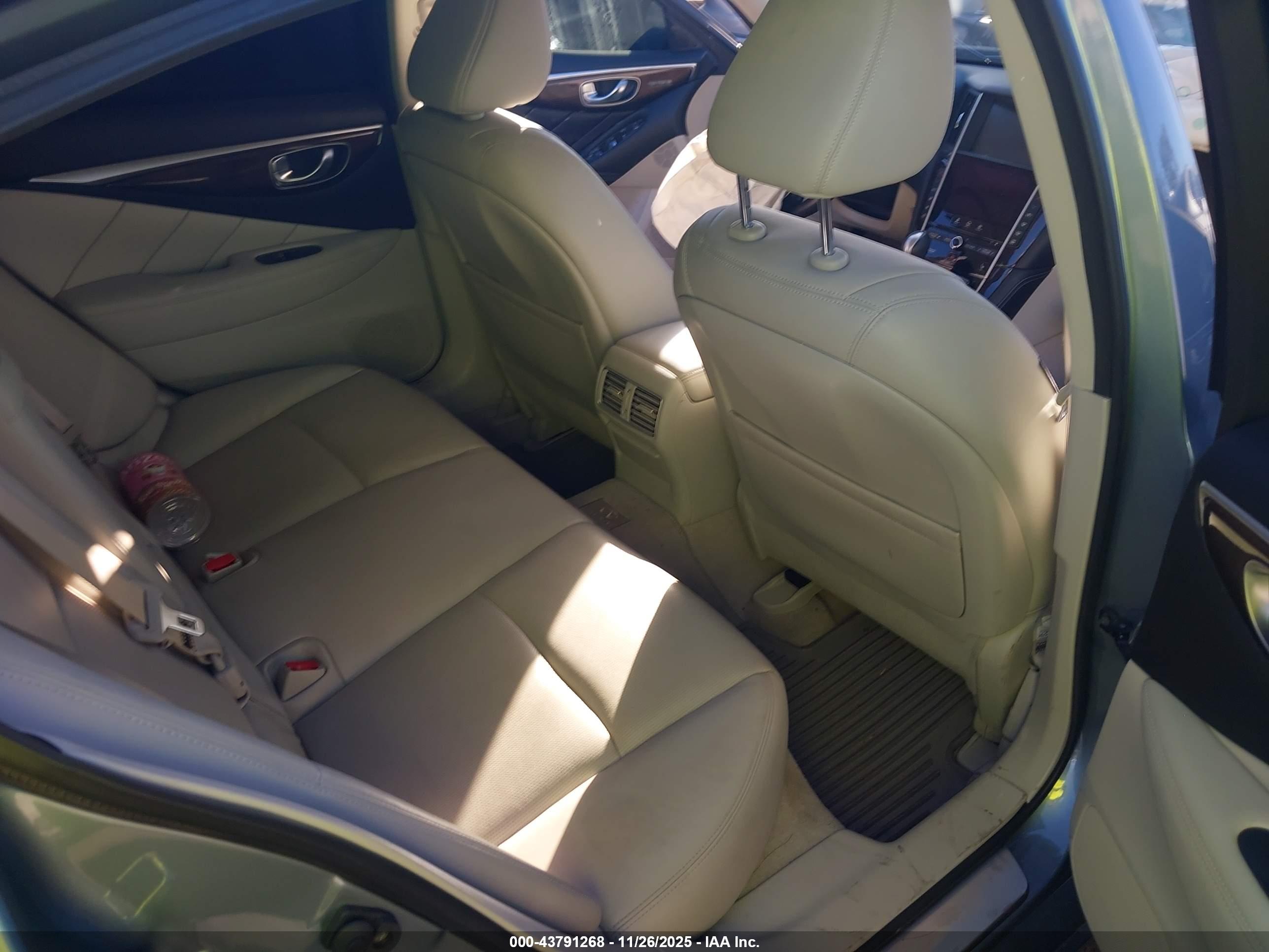 INFINITI Q50 image 8