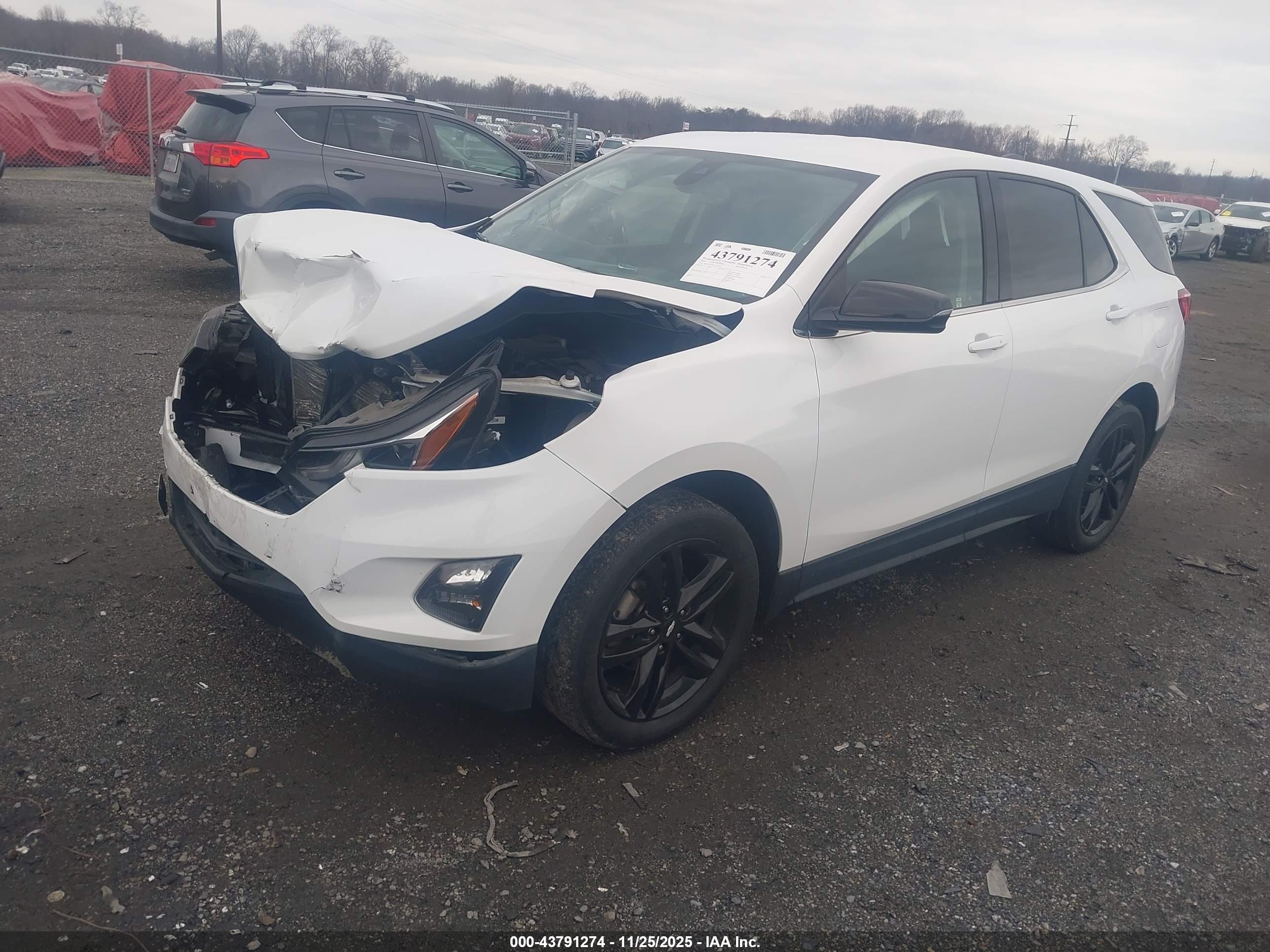 CHEVROLET EQUINOX image 2