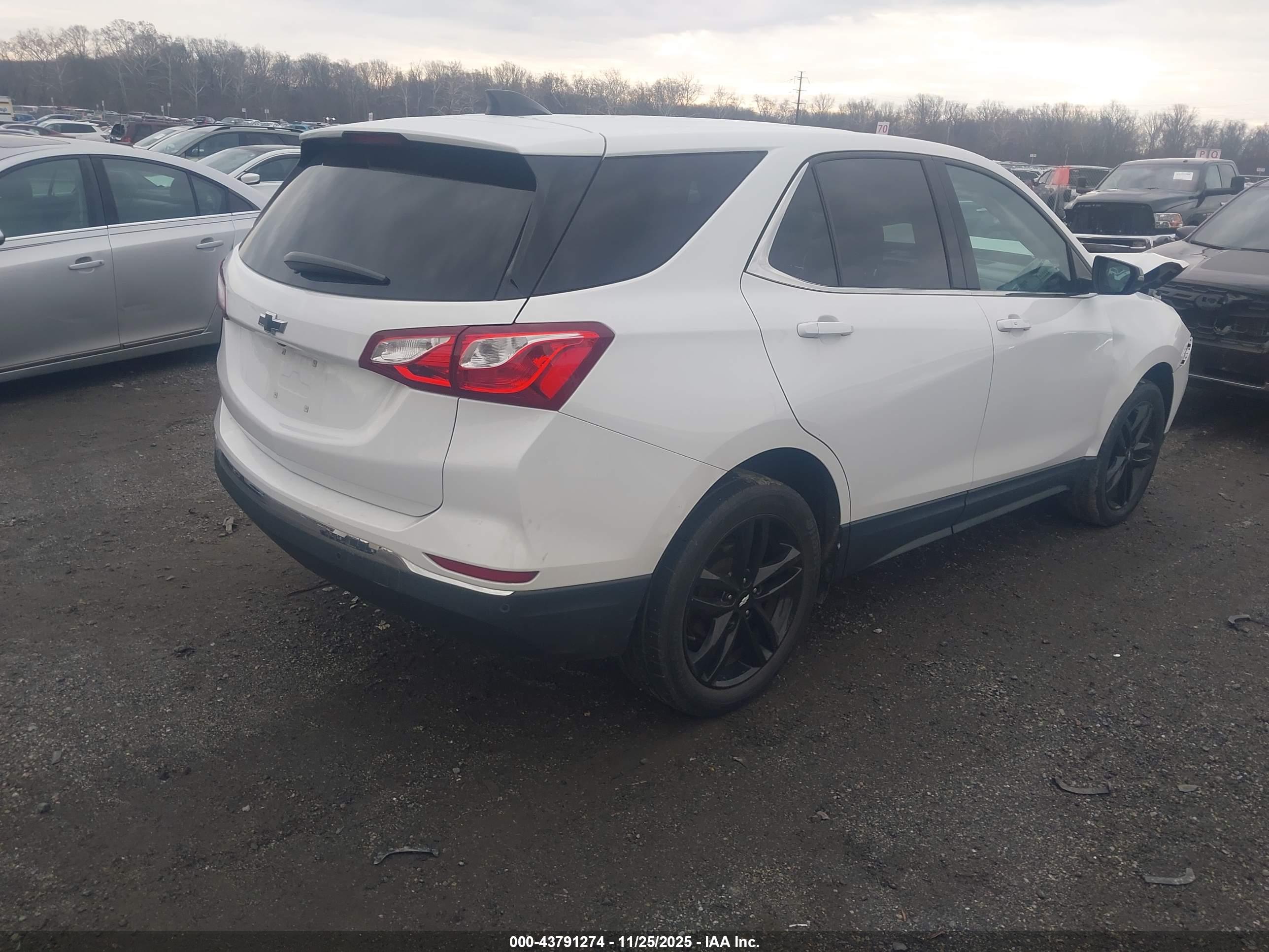 CHEVROLET EQUINOX image 4