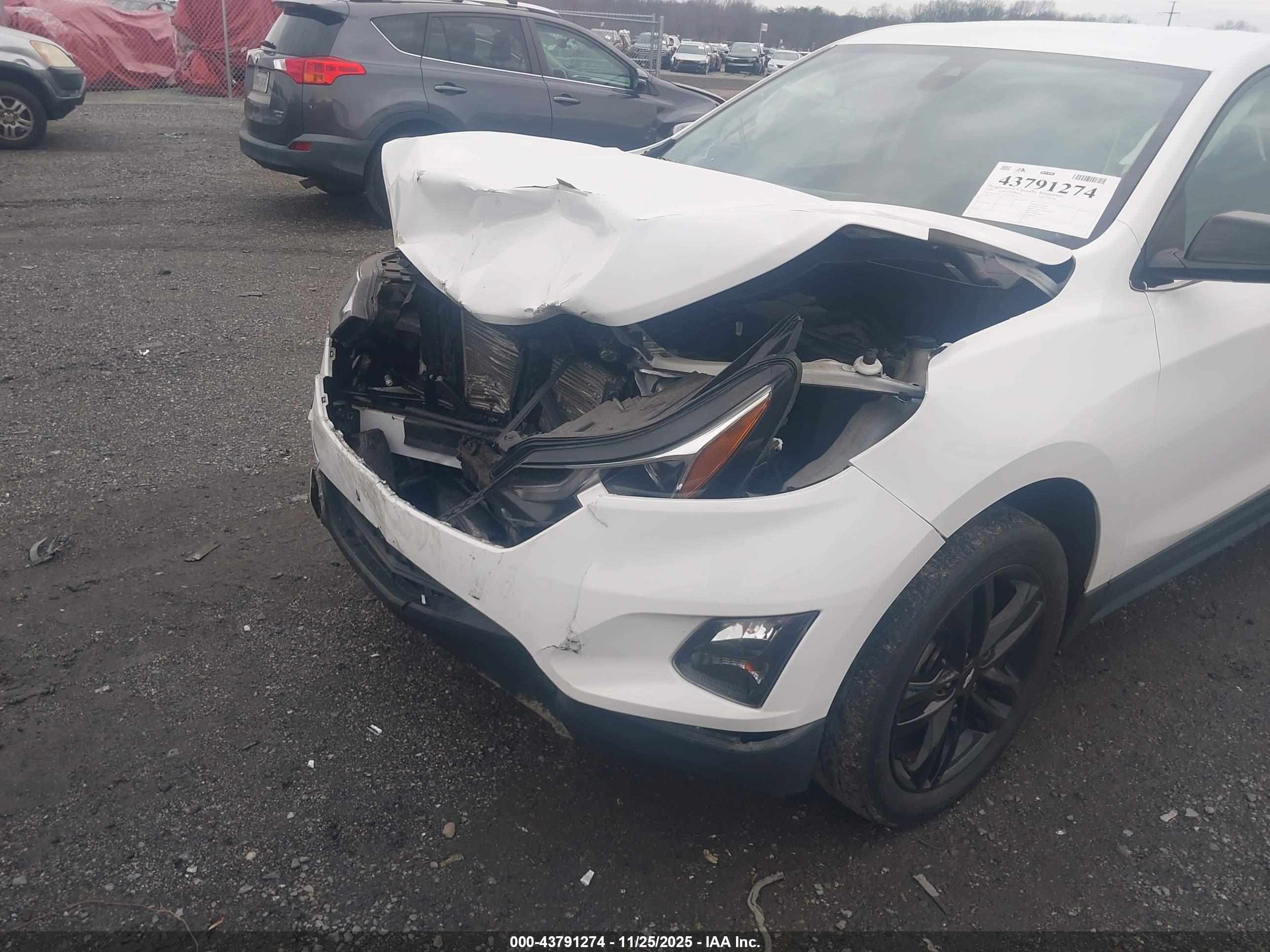 CHEVROLET EQUINOX image 6